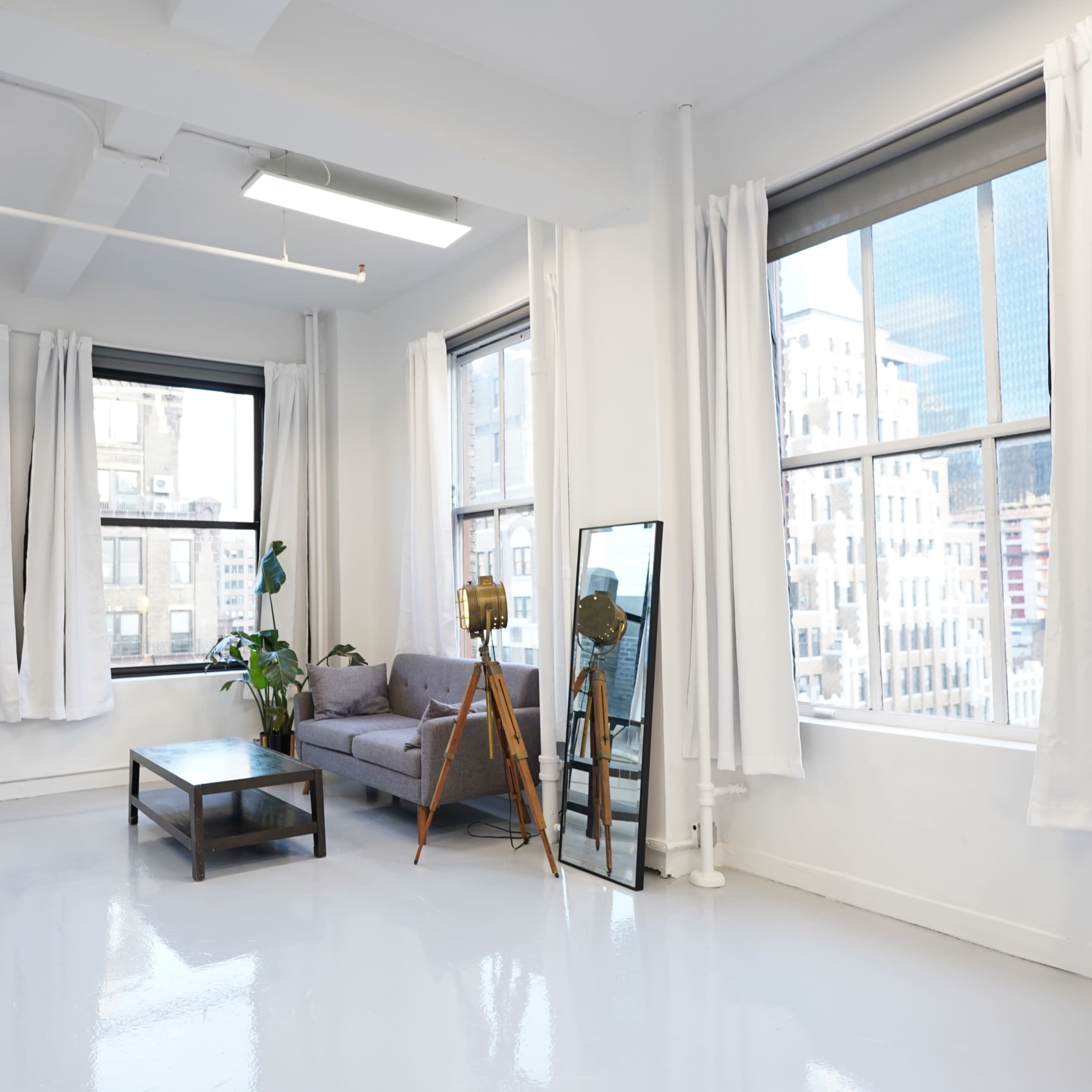 Midtown Photography Studio Image in Midtown Manhattan, New York, NY
