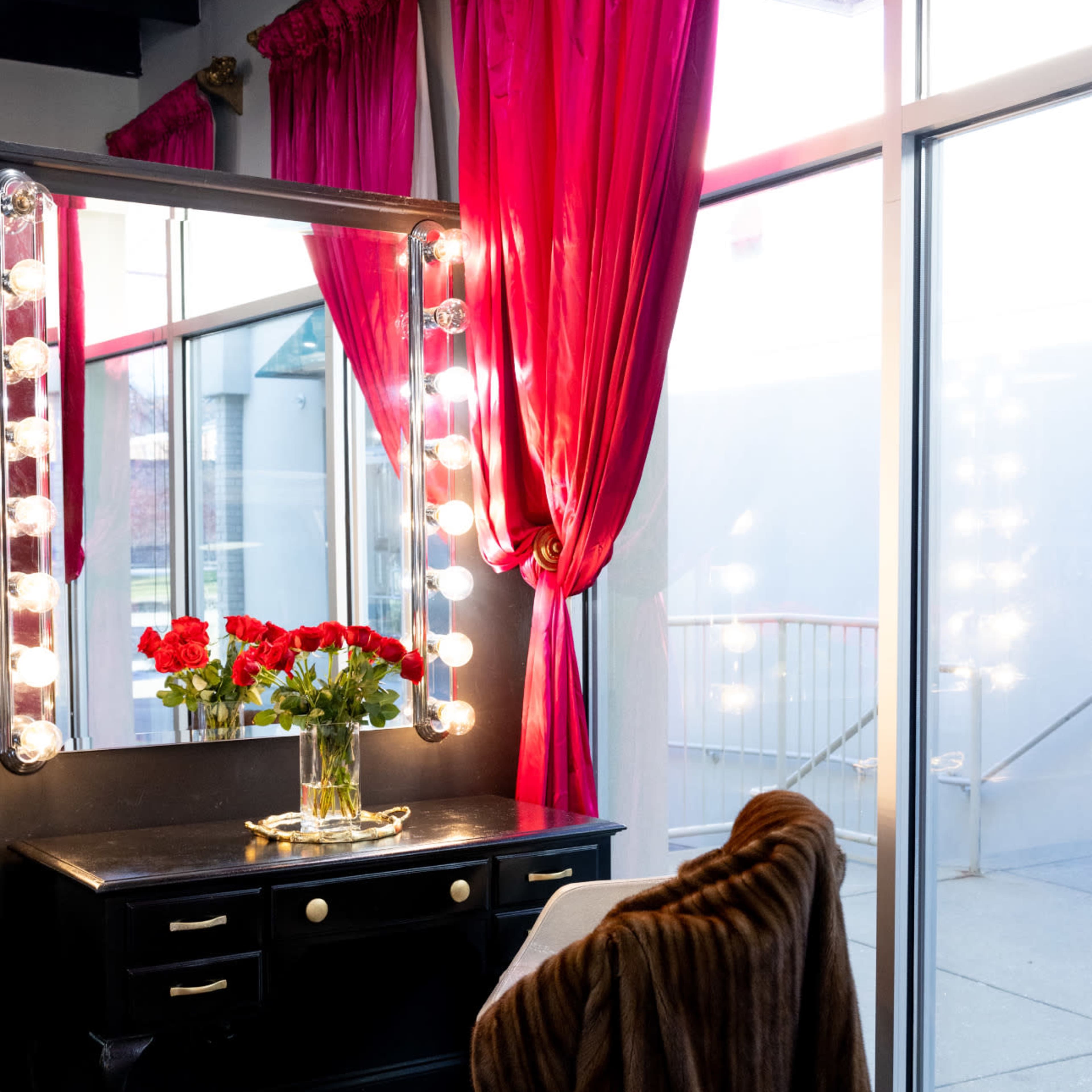 Luxury Photoshoot & Event Space Located in Pikesville MD Image in Pikesville, Pikesville, MD