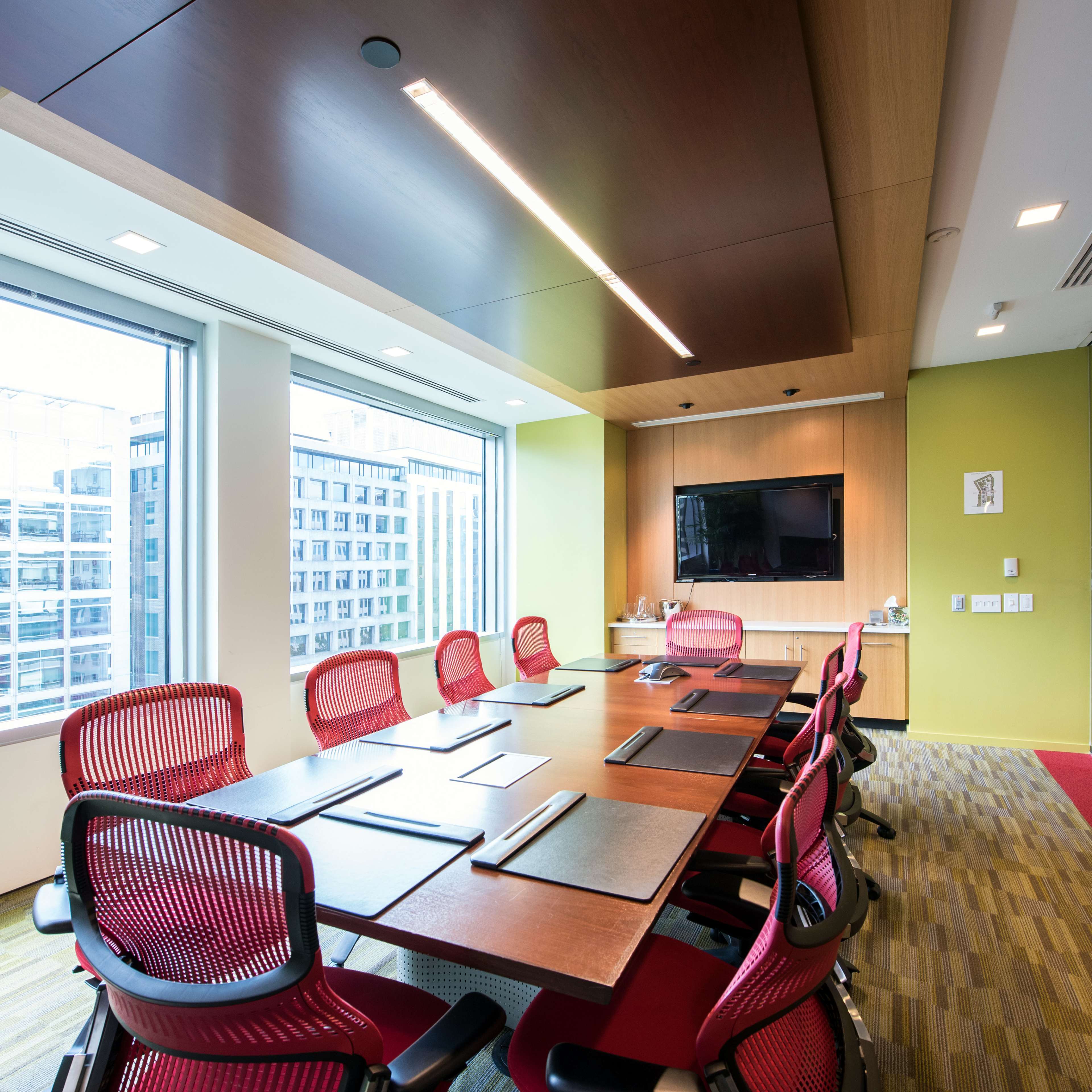 Carr Workplaces K Street - Coworking & Office Space Image in Northwest Washington, Washington, DC