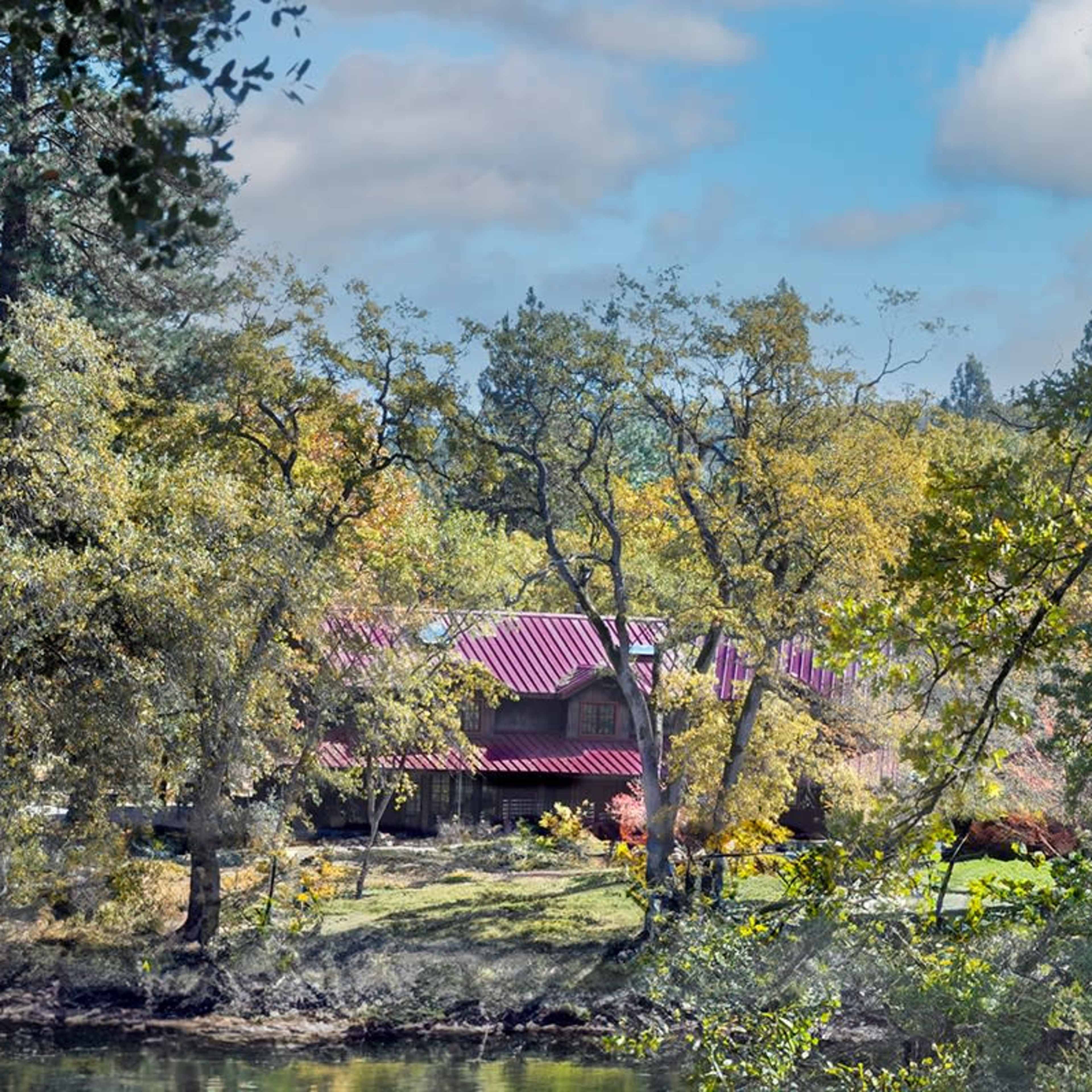 Holliday Lake House Image in , North Fork, CA