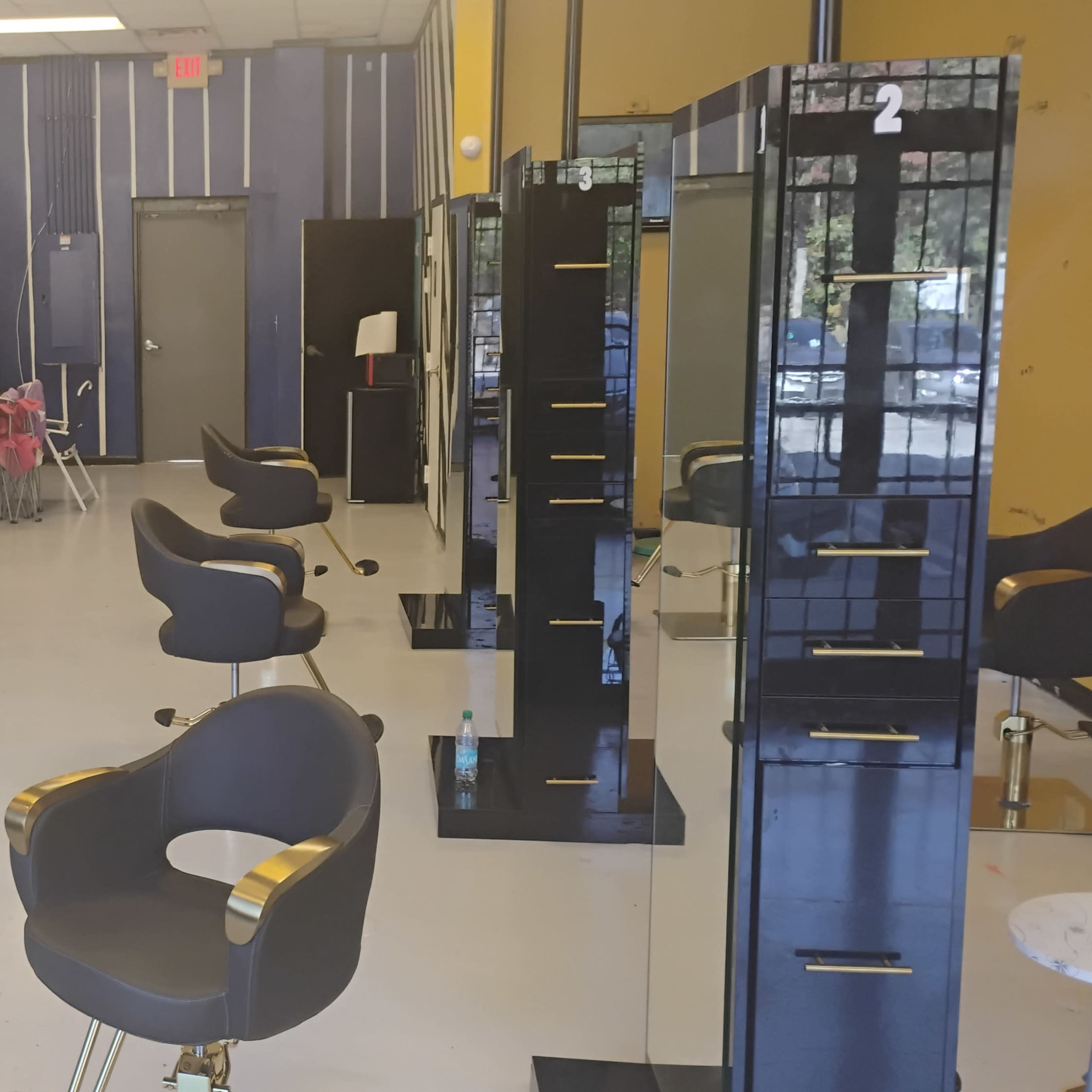 Salon w/ Suites in Decatur,Ga. Image in , Decatur, GA