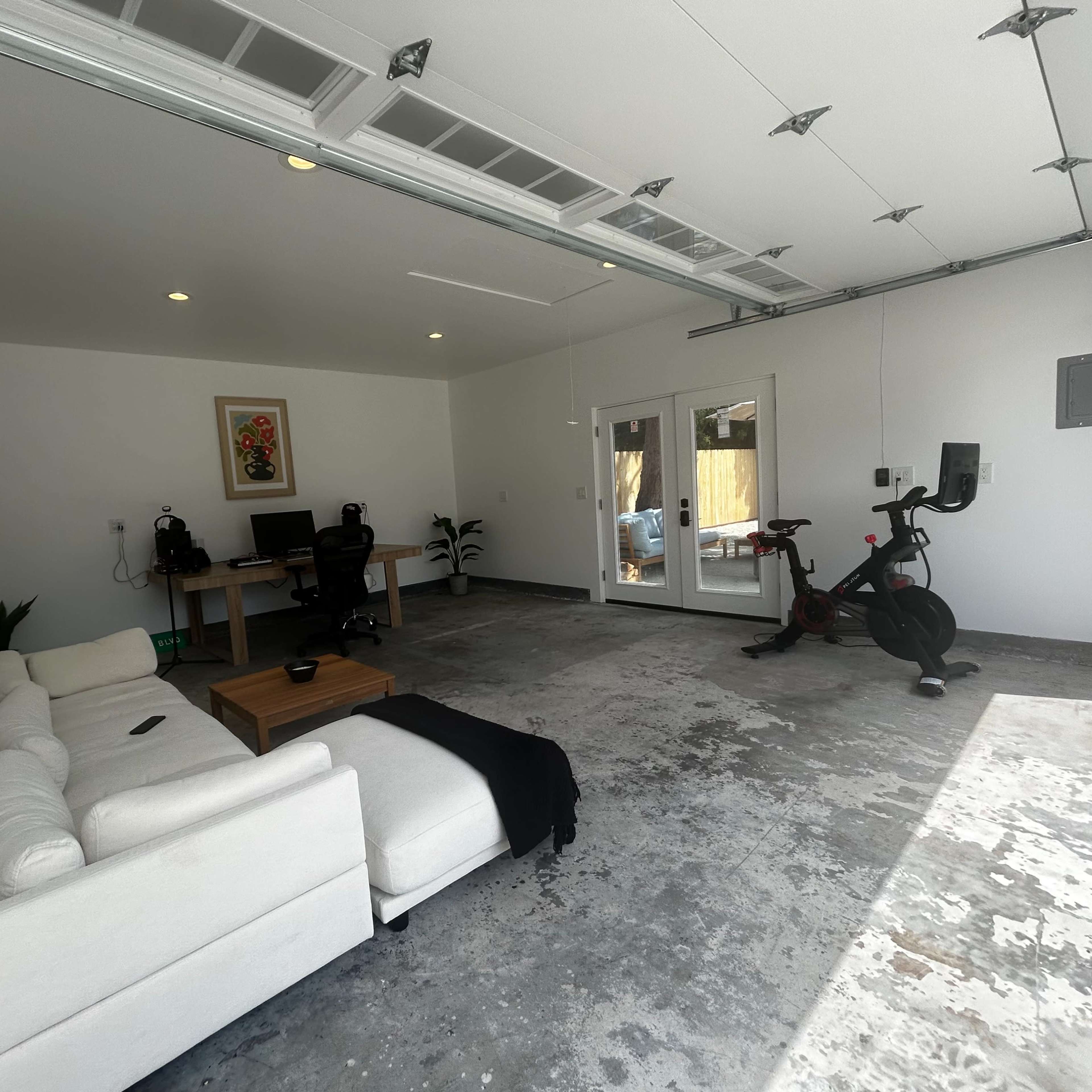 Industrial-Chic Converted Garage in South Bay with Private Outdoor Space Image in Southwood, Torrance, CA