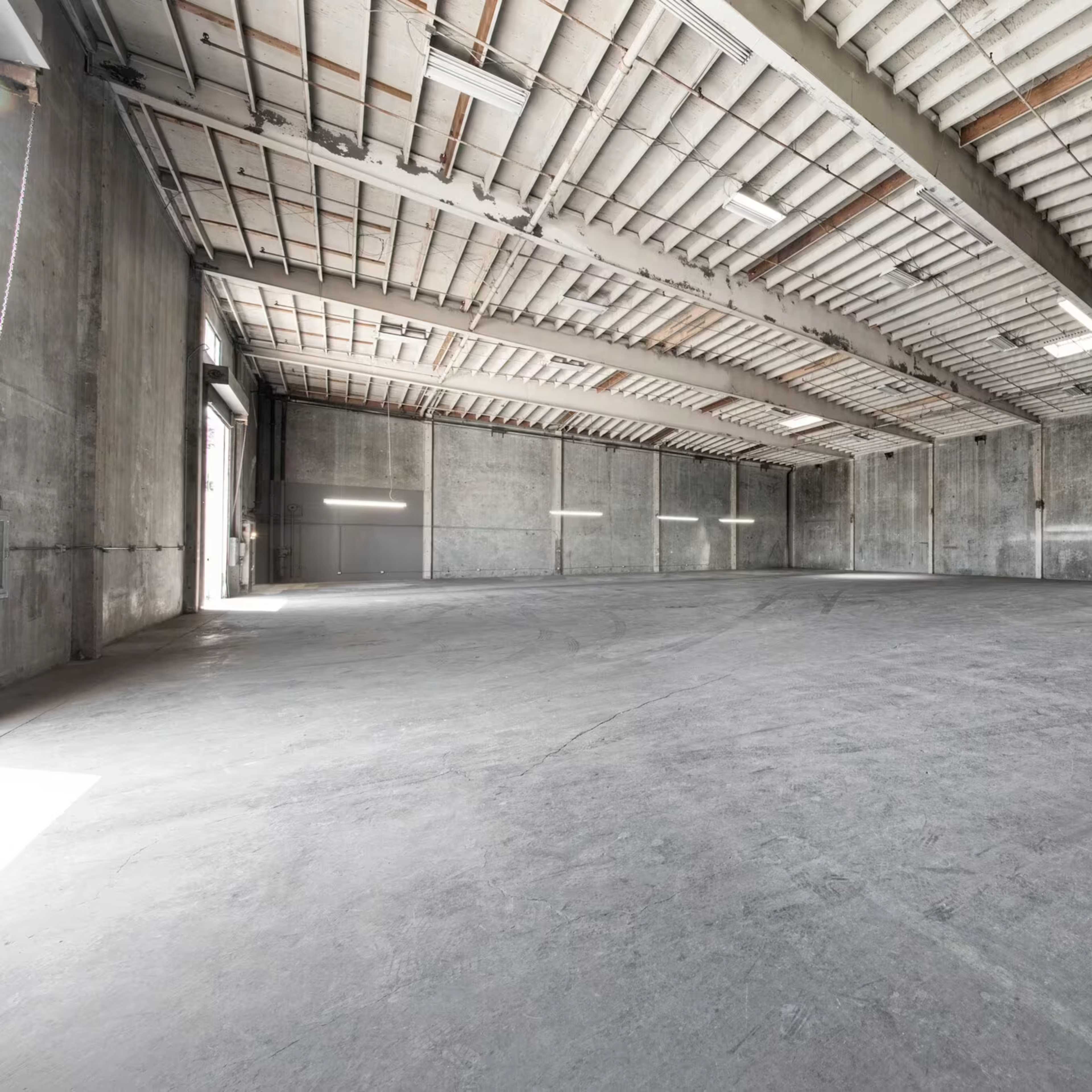 10,000 Sq ft Creative Industrial Warehouse Image in Santa Monica, Santa Monica, CA