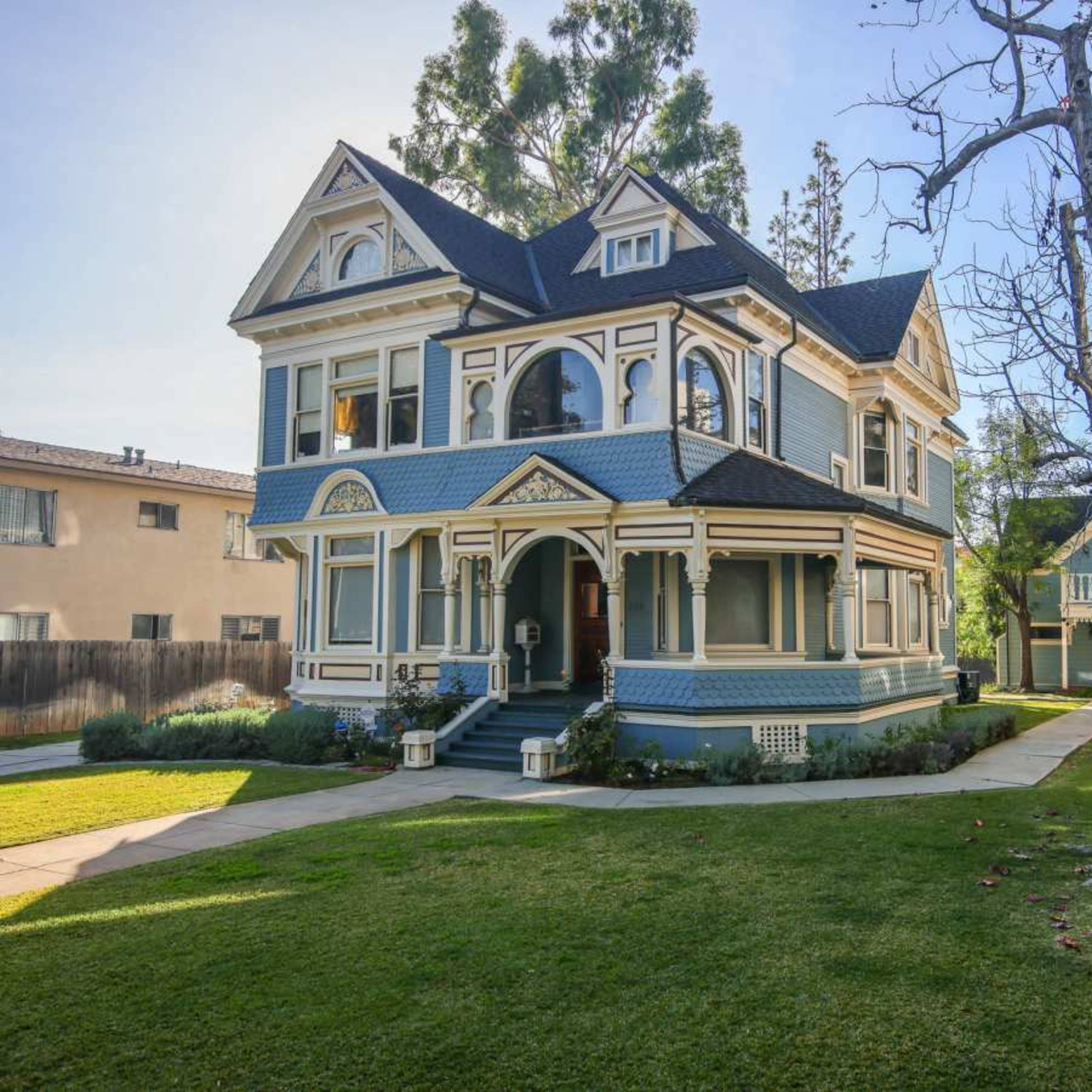 HISTORIC VICTORIAN STYLE HOUSE FOR FILMING AND EVENTS Image in Pasadena, Pasadena, CA