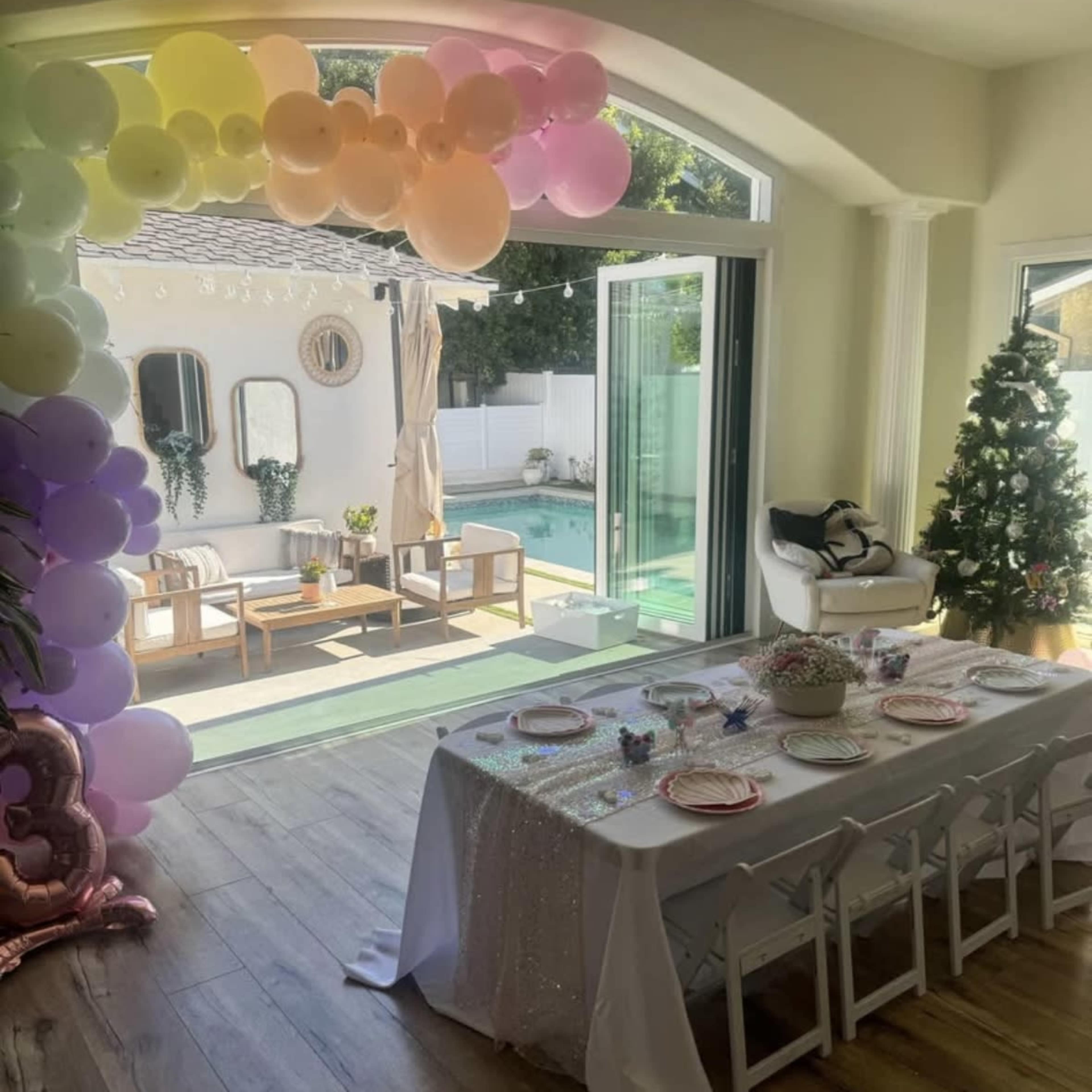 Bright Indoor-Outdoor Home with Pool — Perfect for Intimate Parties & Styled Gatherings (Up to 35 Guests) Image in Sherman Oaks, Los Angeles, CA