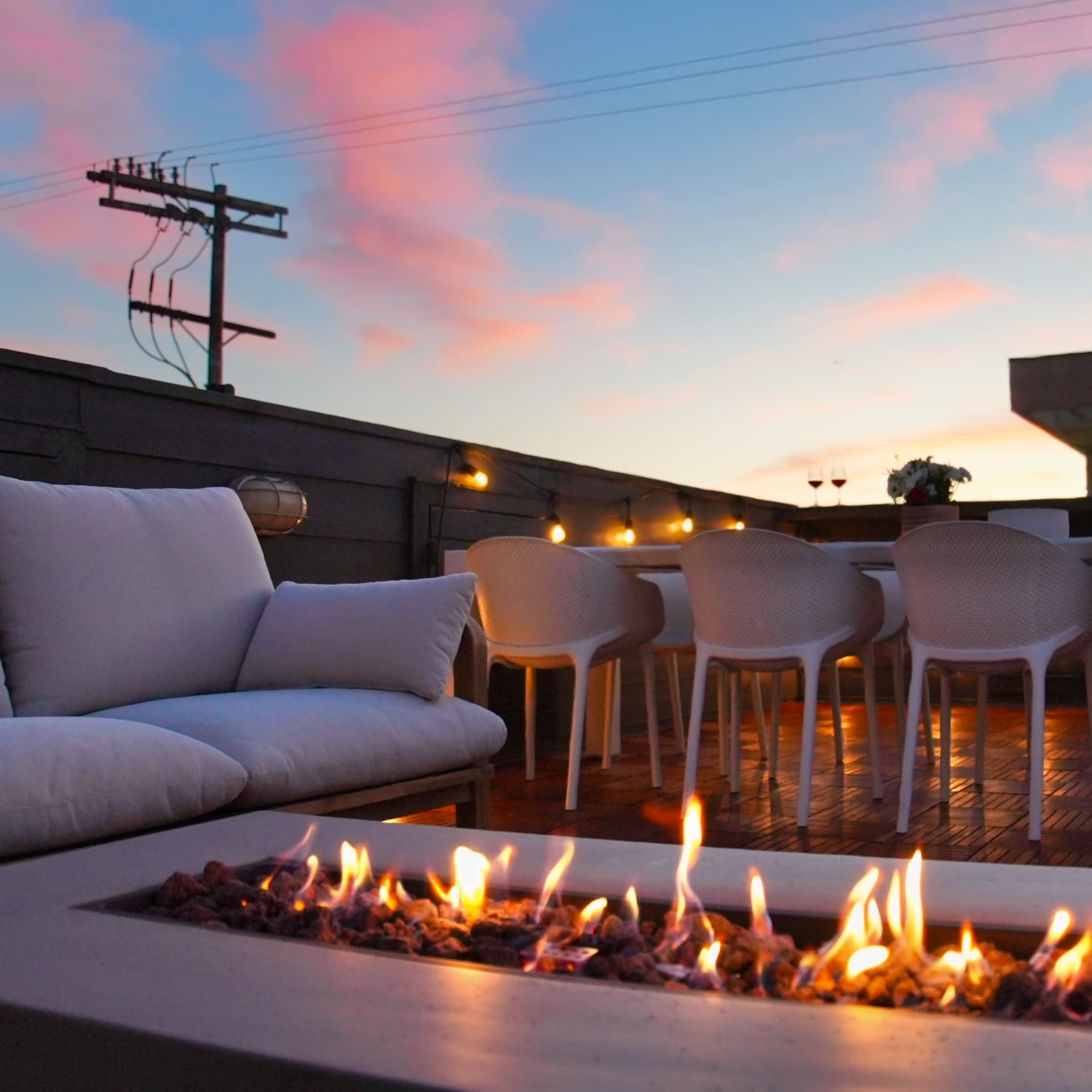 2BD Townhouse w/ Private Rooftop and Ocean View Image in Venice, Marina del Rey, CA