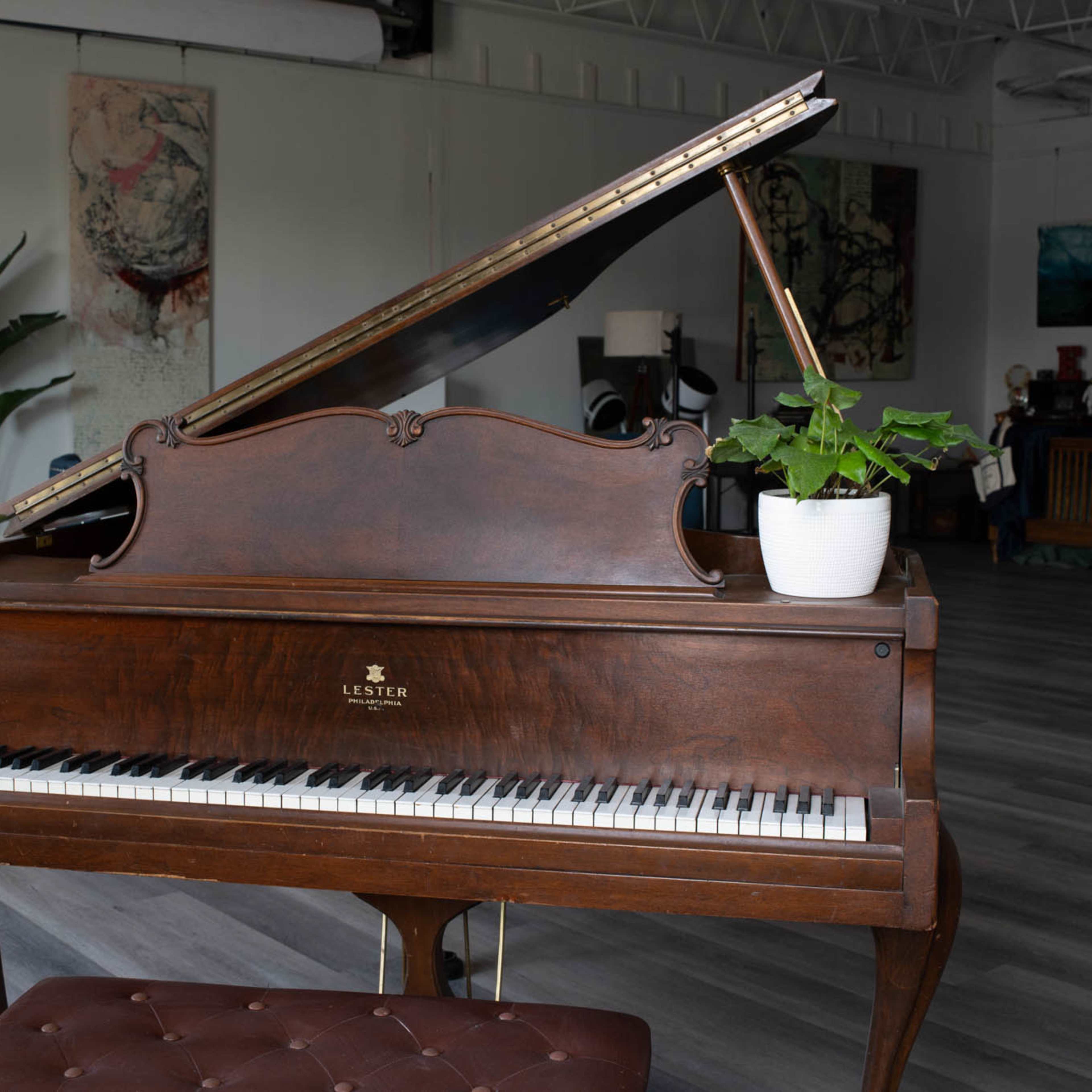 Grand piano near me deals