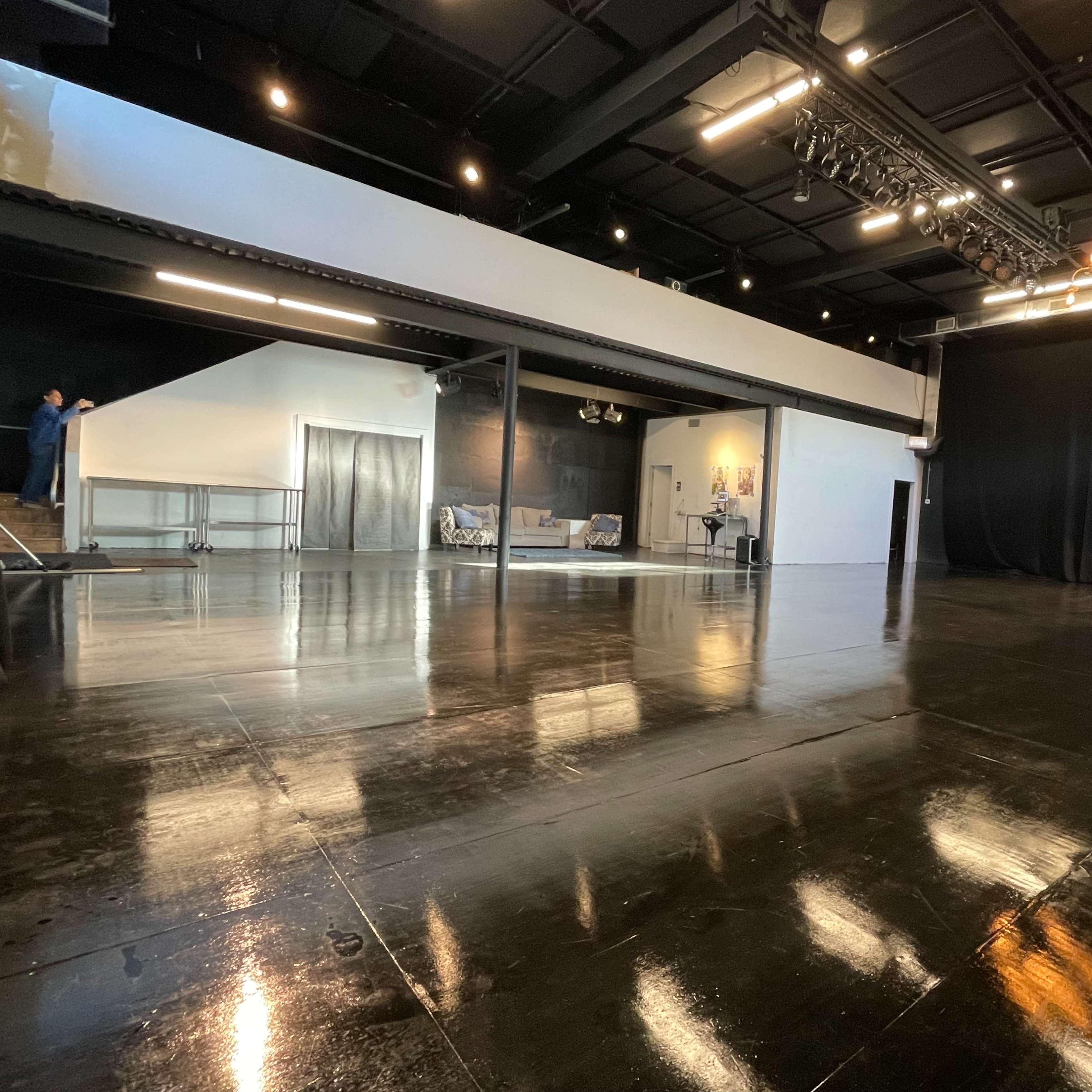 Spacious Studio with high ceiling in Little Haiti. Natural light or blackout Image in Little Haiti, Miami, FL