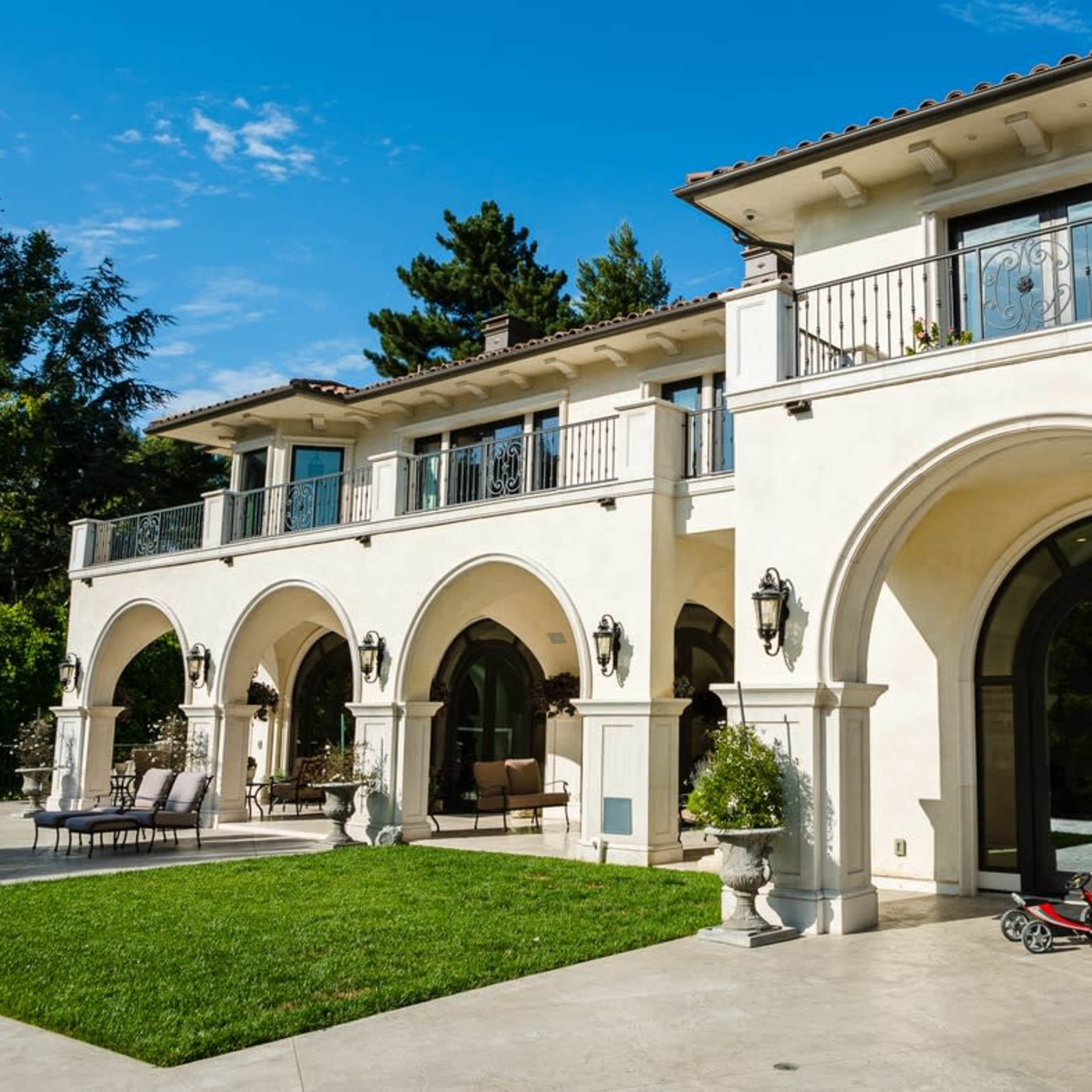 Bel Air Villa with Canyon View Image in Bel Air, Los Angeles, CA