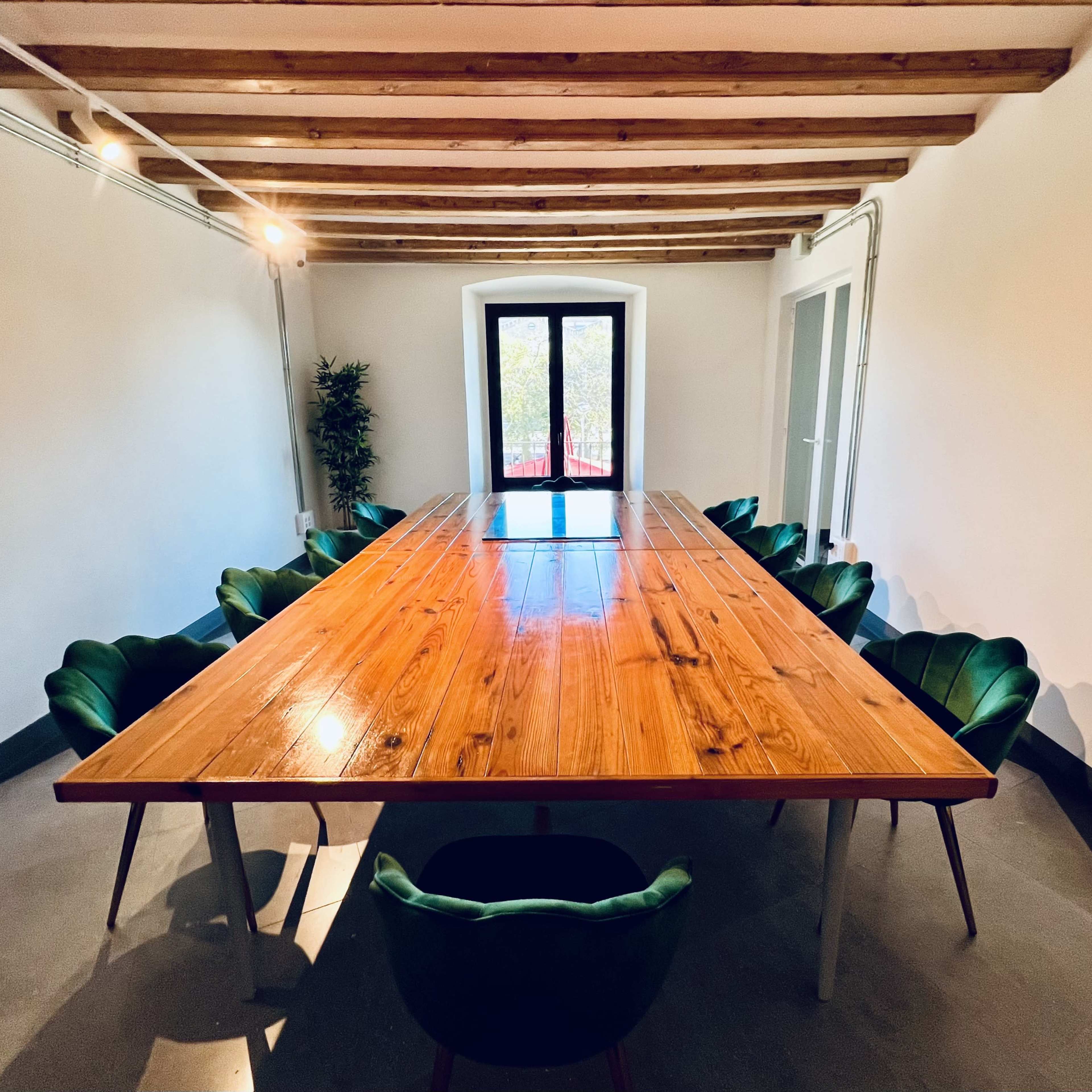 Espacio Multifuncional de Fitting y Producción Imagen en Sant Pere, Barcelona, CT