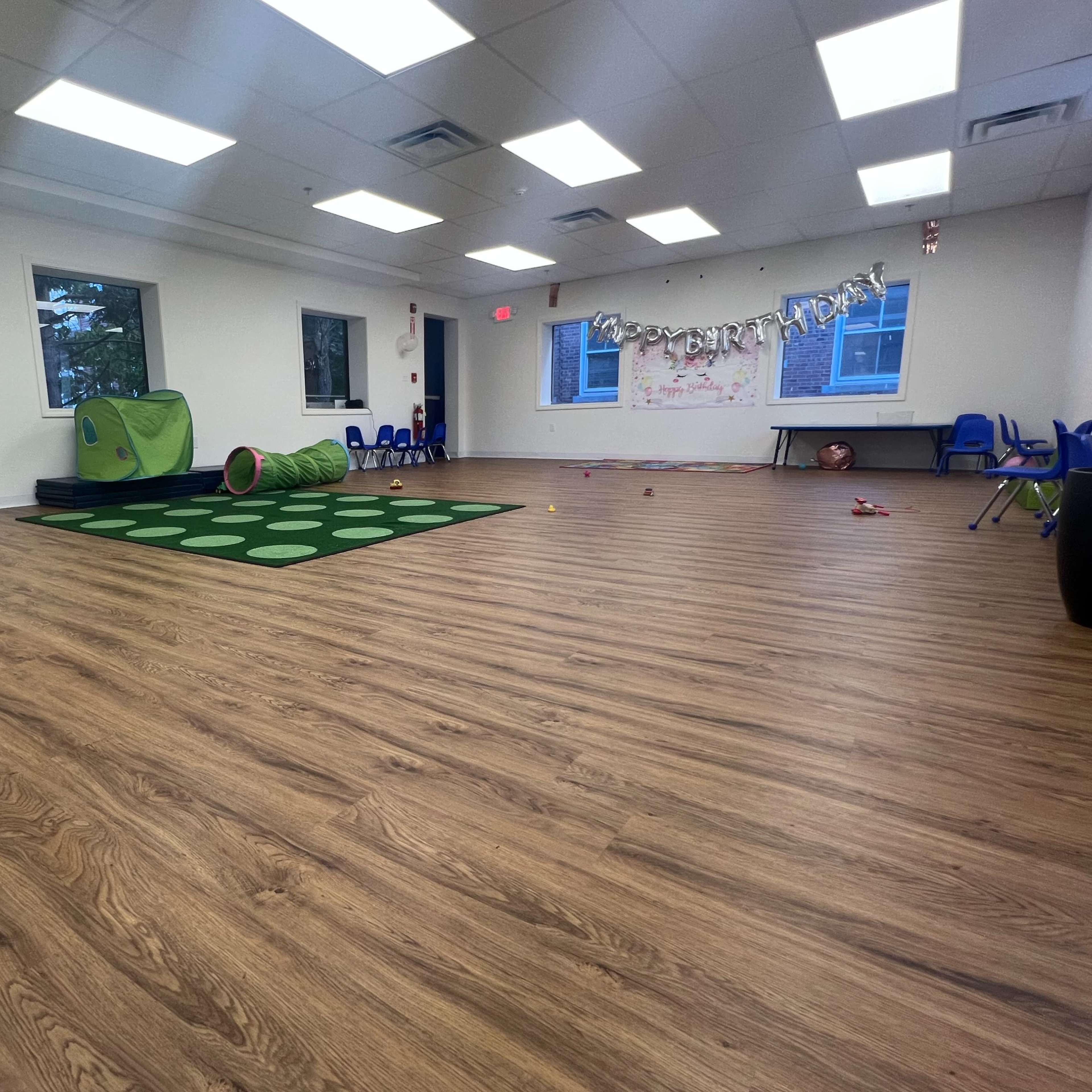 Open Indoor Space Image in Mid-Cambridge, Cambridge, MA
