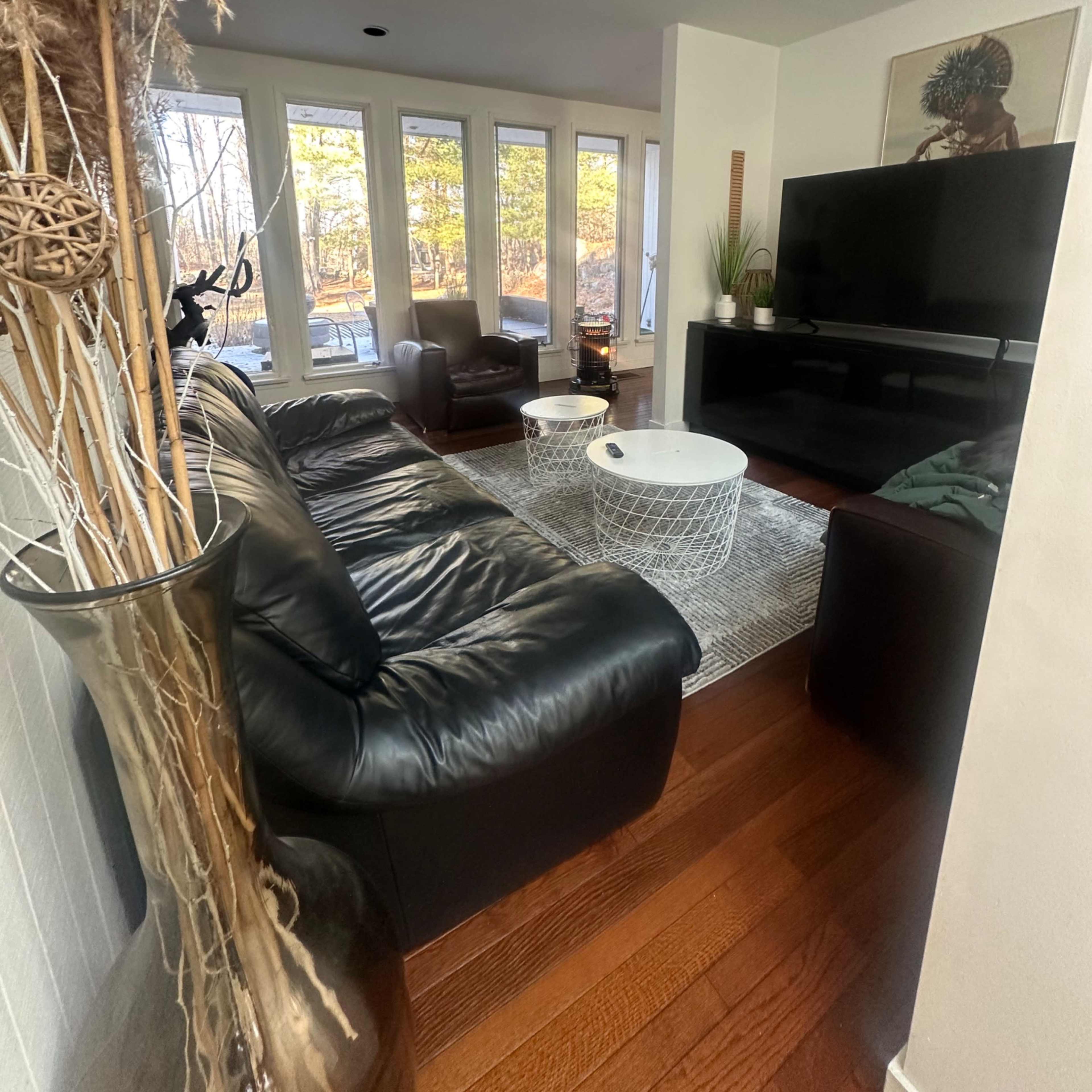 Country Mid Century Private Home Image in Yorktown, Ossining, NY