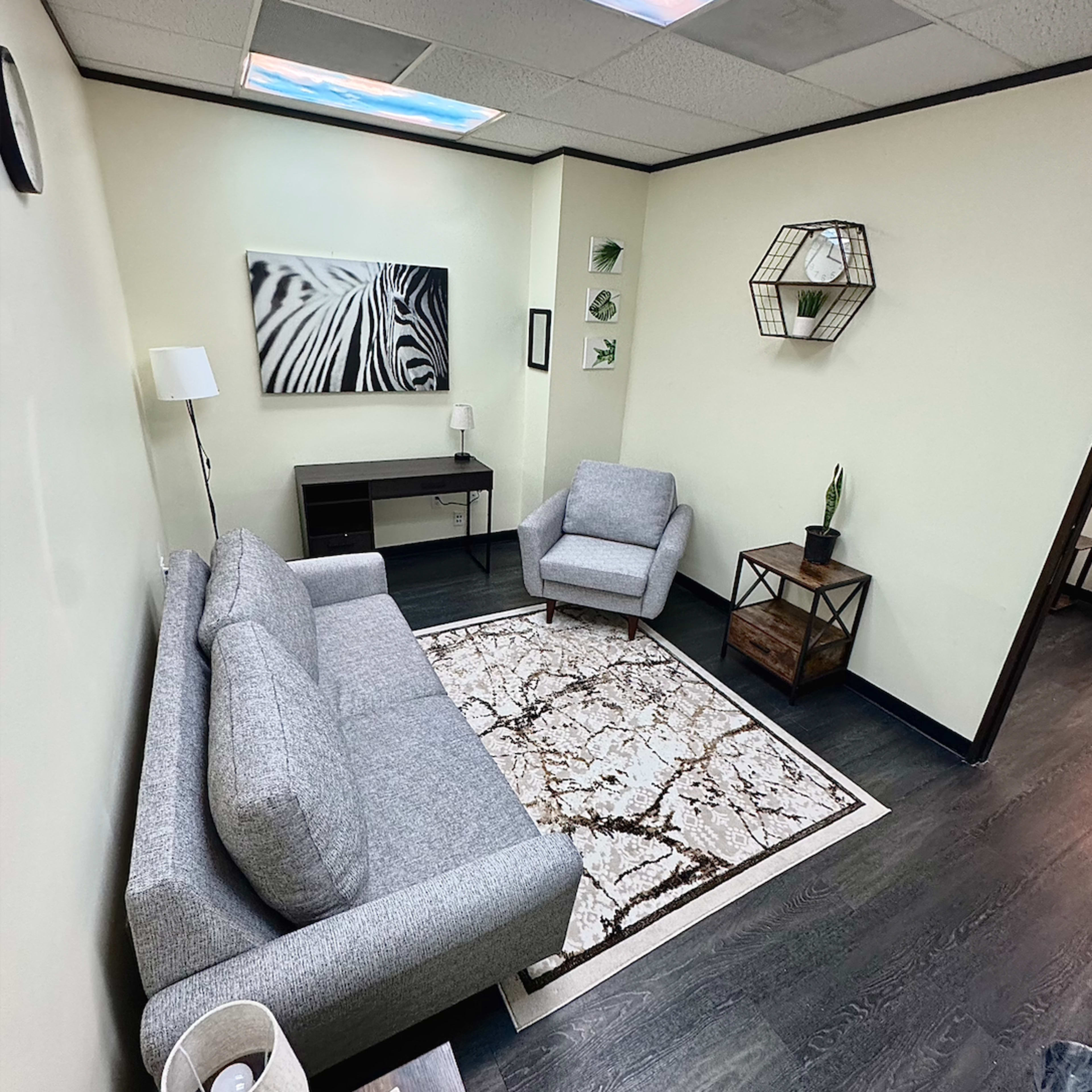 Flexible and Private Office for Therapy or Coaching in Uptown area Image in Greater Uptown, Houston, TX