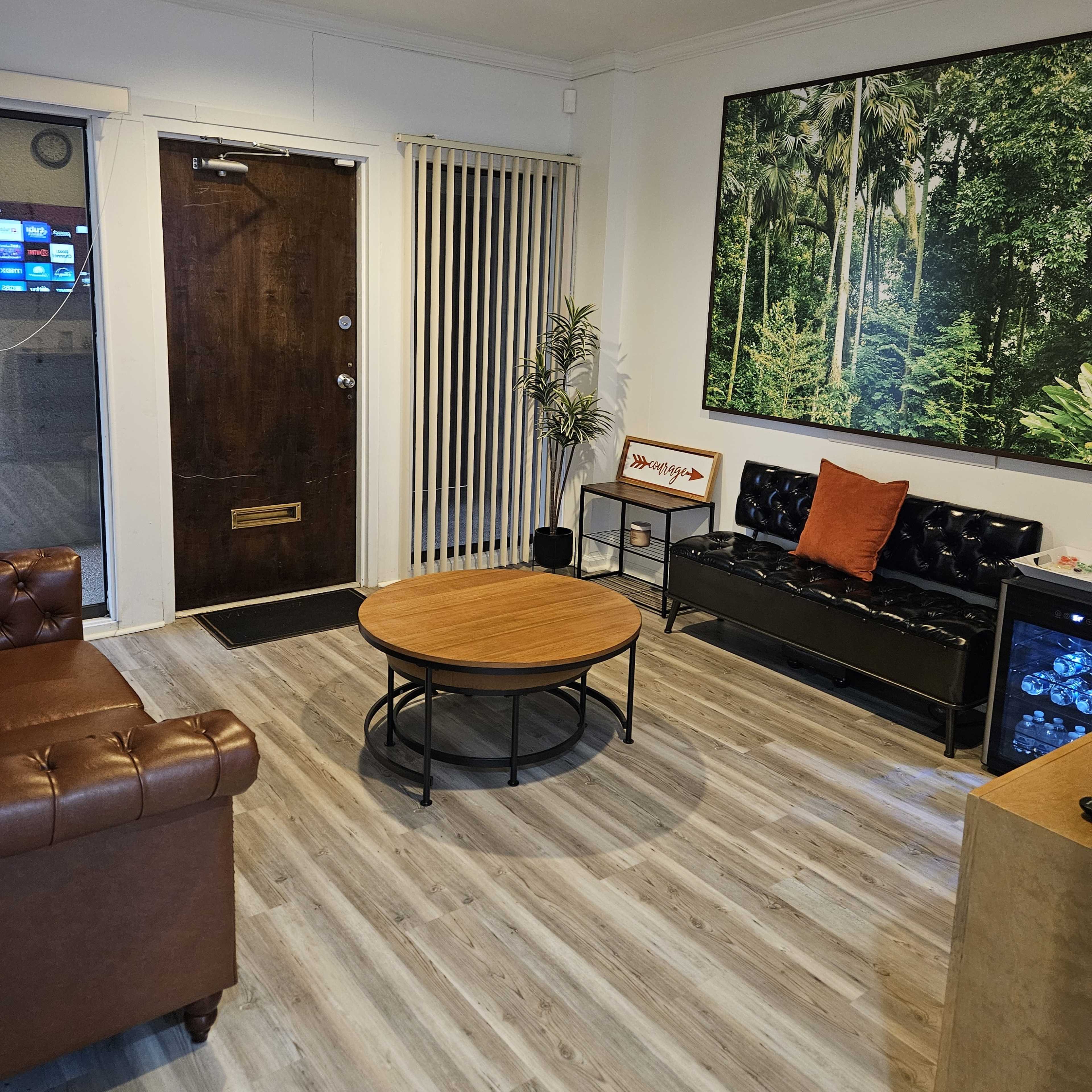 Urban, studio and lounge with an intimate and modern feel. Image in Dentsville, Columbia, SC