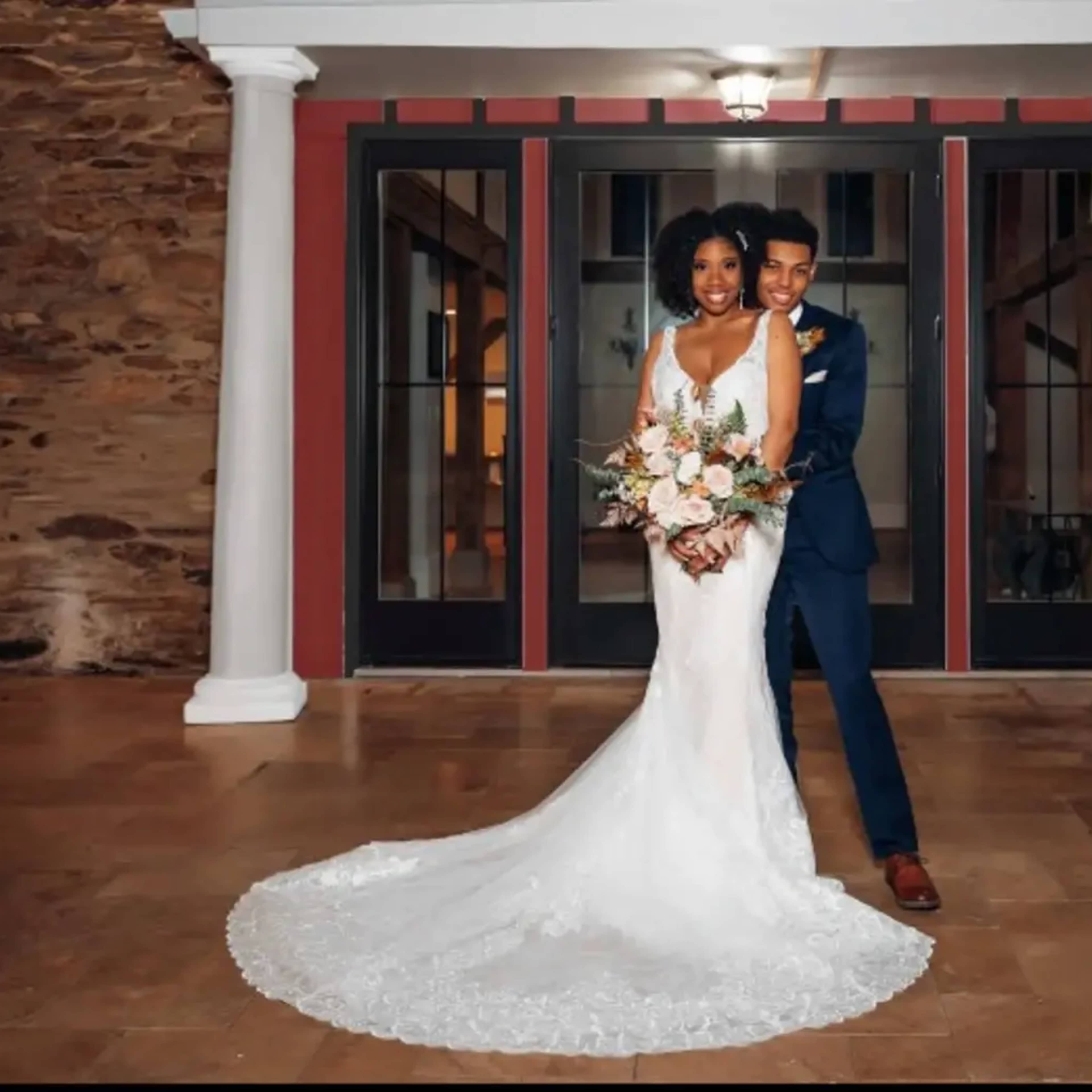 Rustic Elegance Meets Countryside Charm – A Scenic Venue for Unforgettable Celebrations Image in , Purcellville, VA