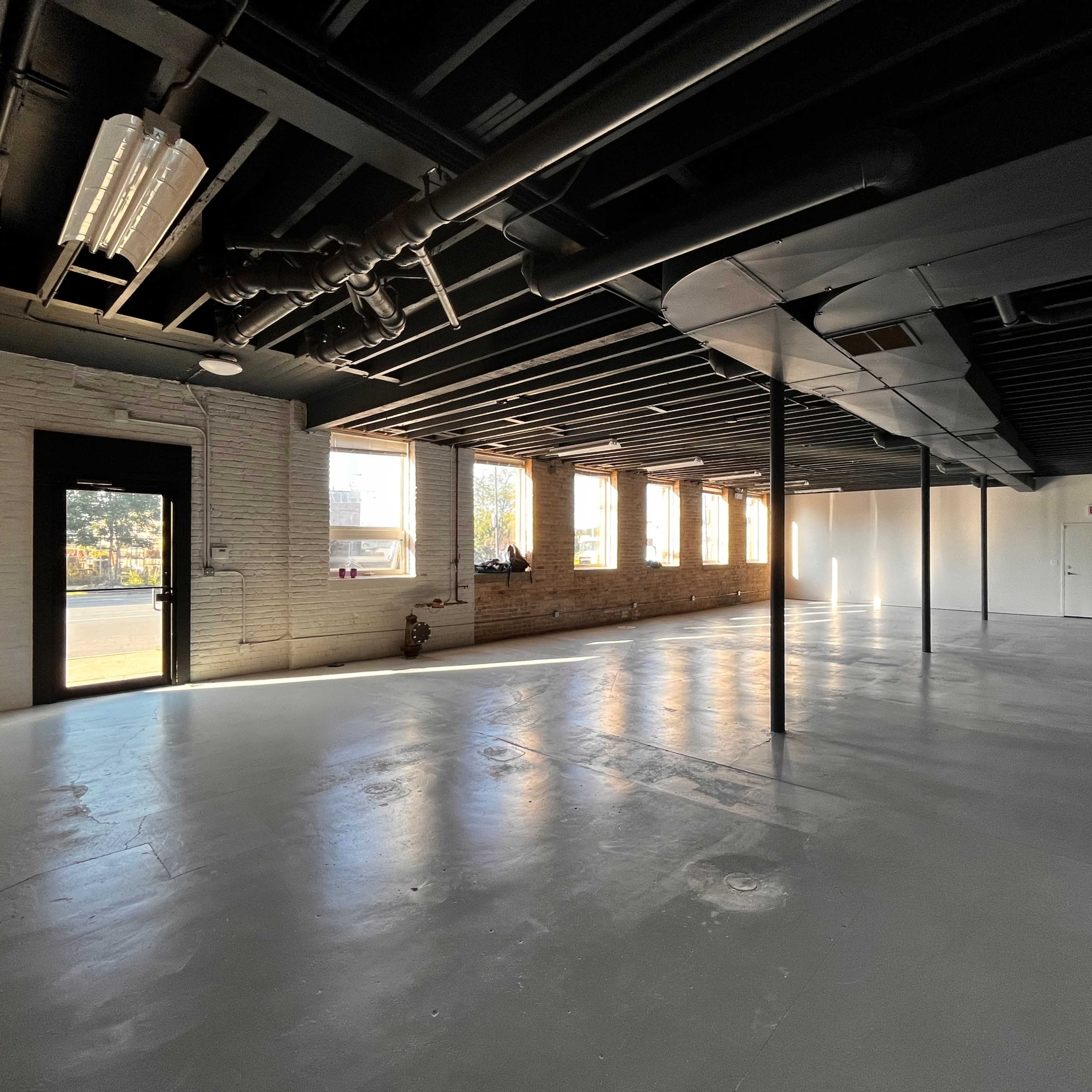Art Loft Image in West Town, Chicago, IL