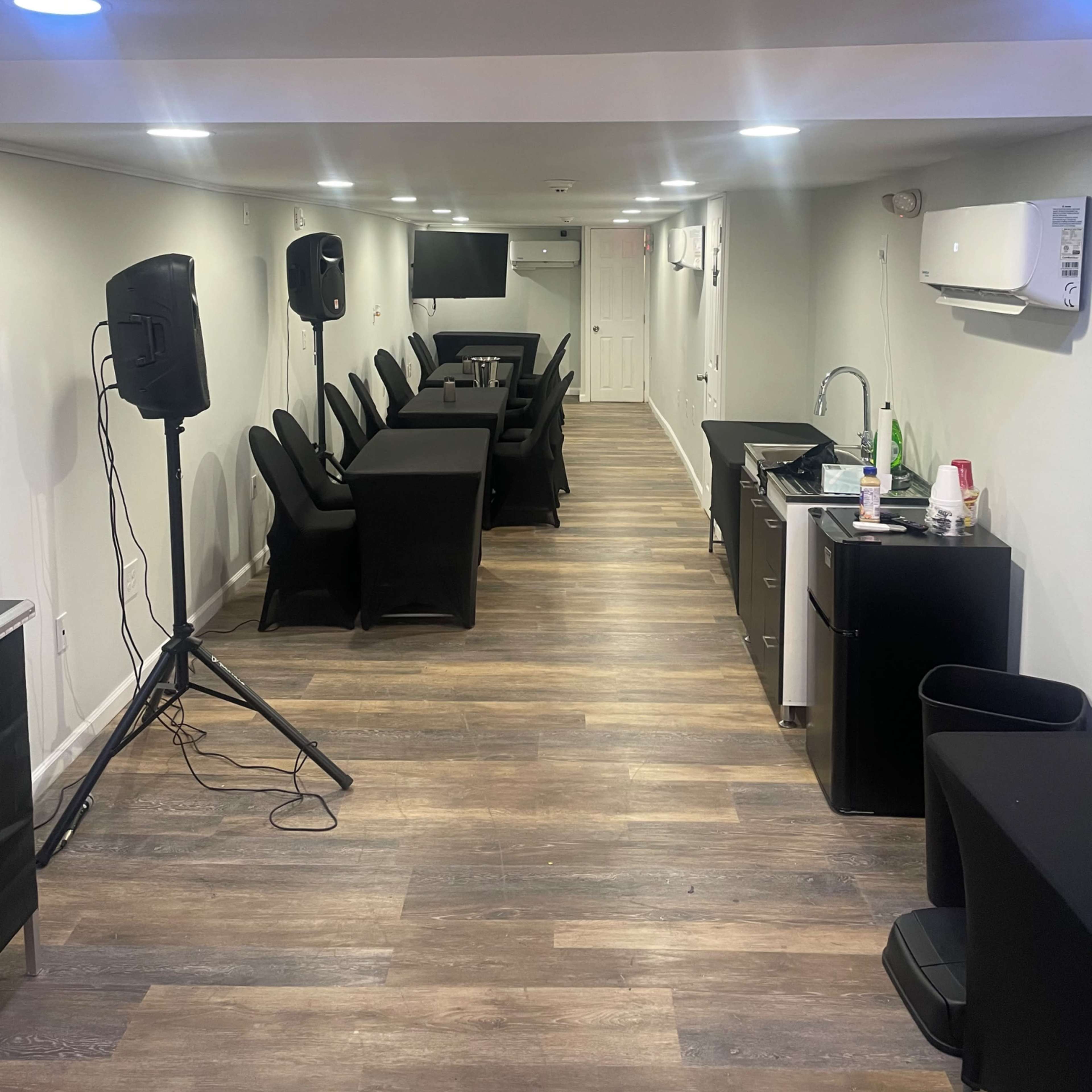 Versatile space with all inclusive amenities Image in West Philadelphia, Philadelphia, PA