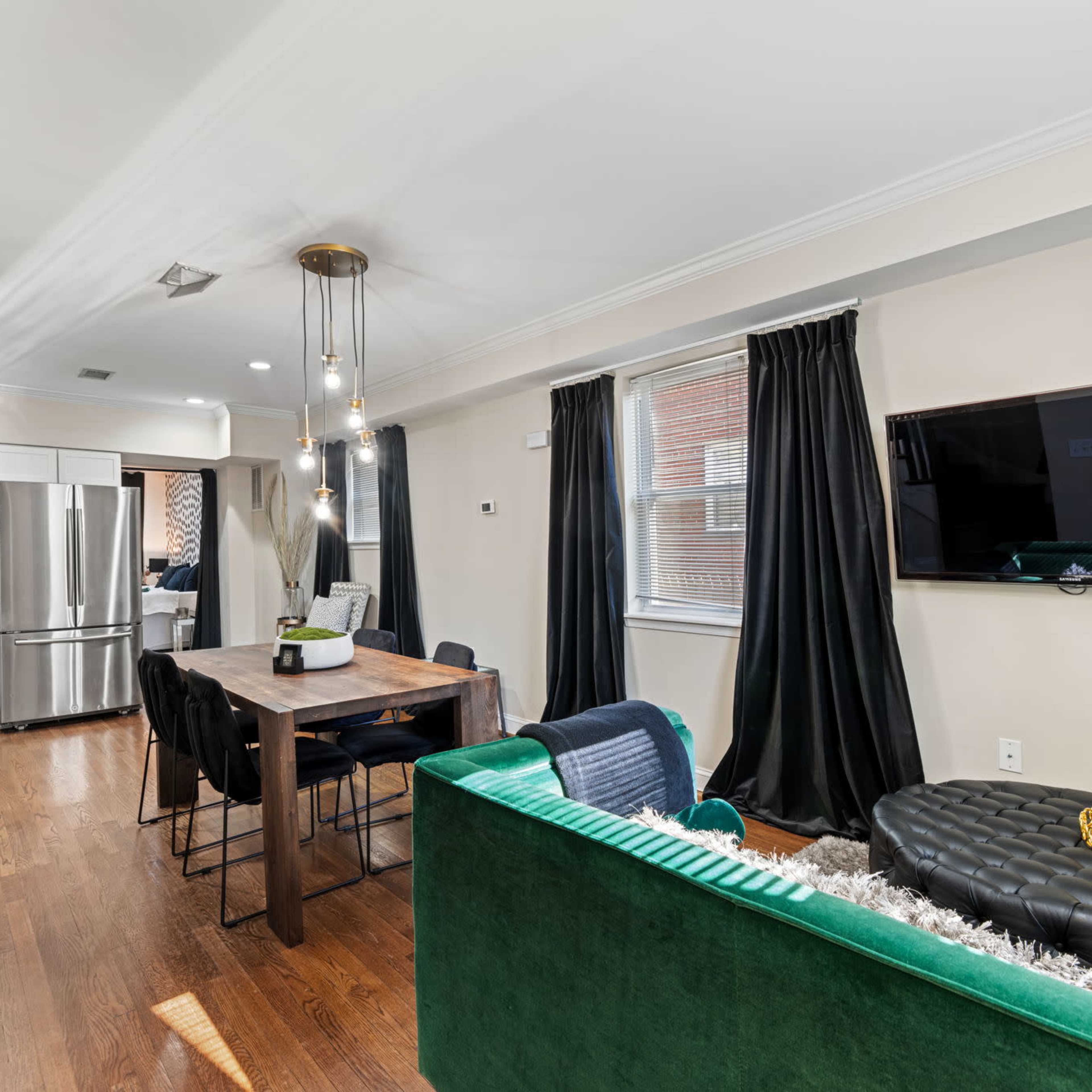 Free Parking! Content House with Natural Light in Southeast | Club Brandywine Image in Washington Highlands, Washington, DC