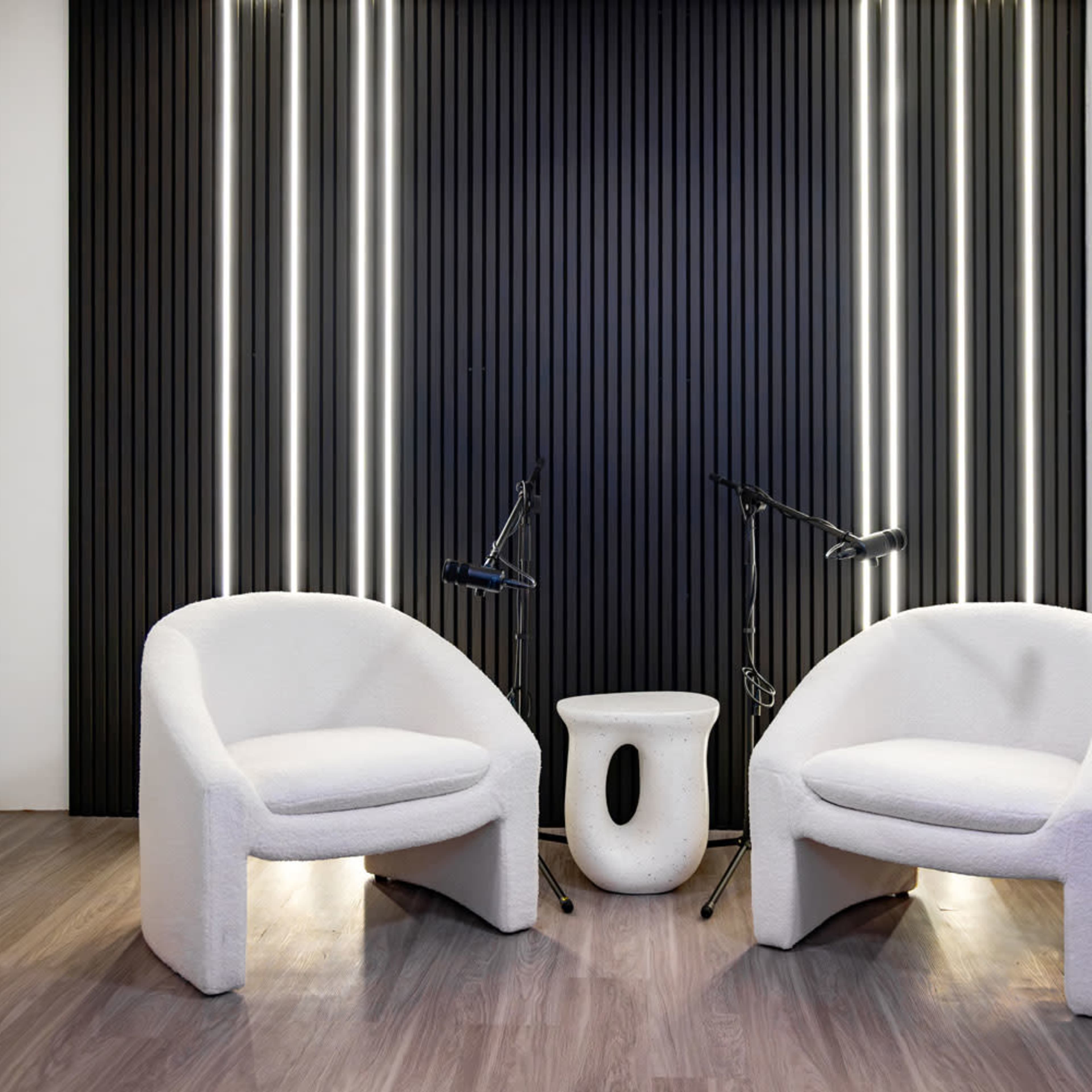 B&W Modern Set Image in Sawtelle, Los Angeles, CA