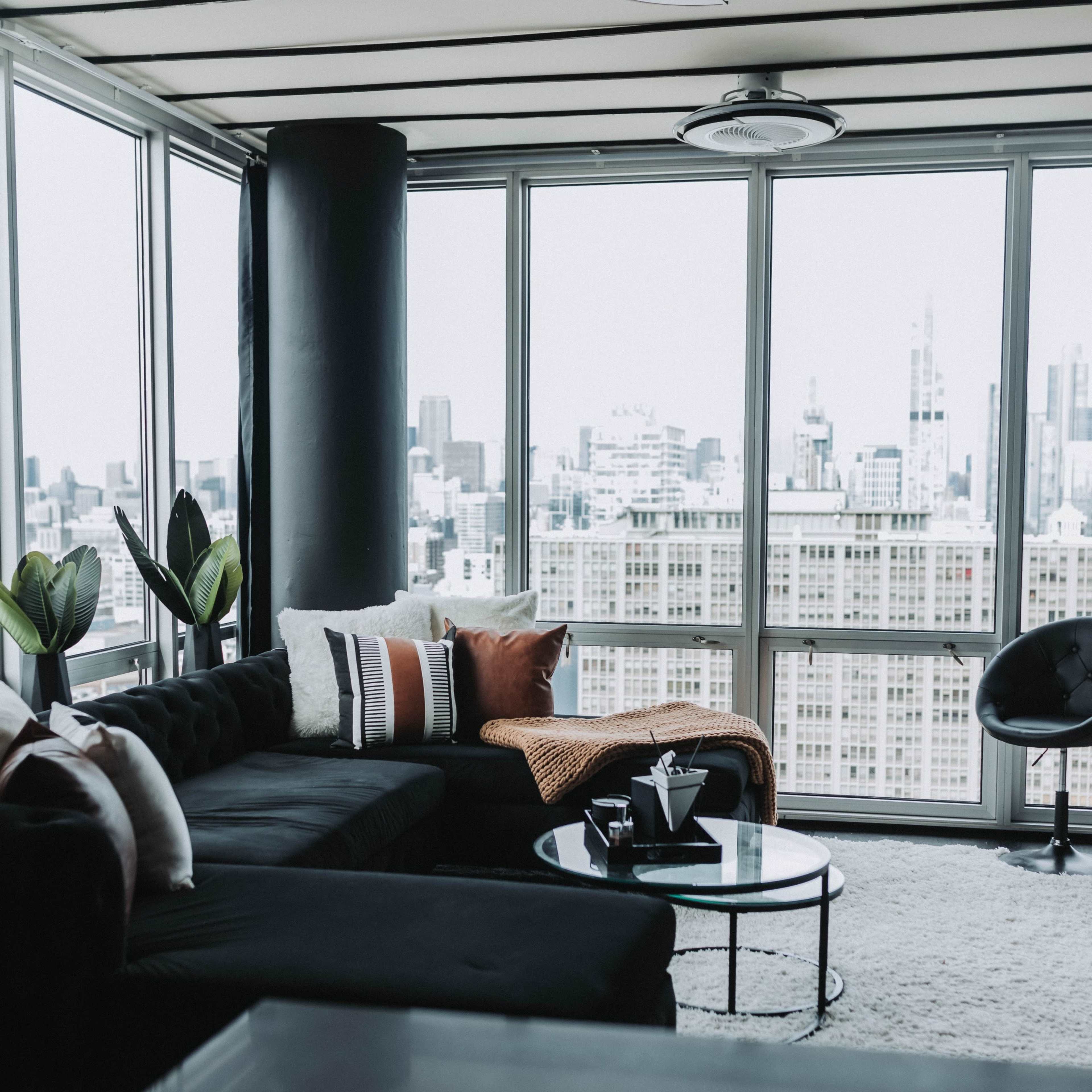 South Loop Trendy Flat | Amazing Views Image in Near South Side, Chicago, IL