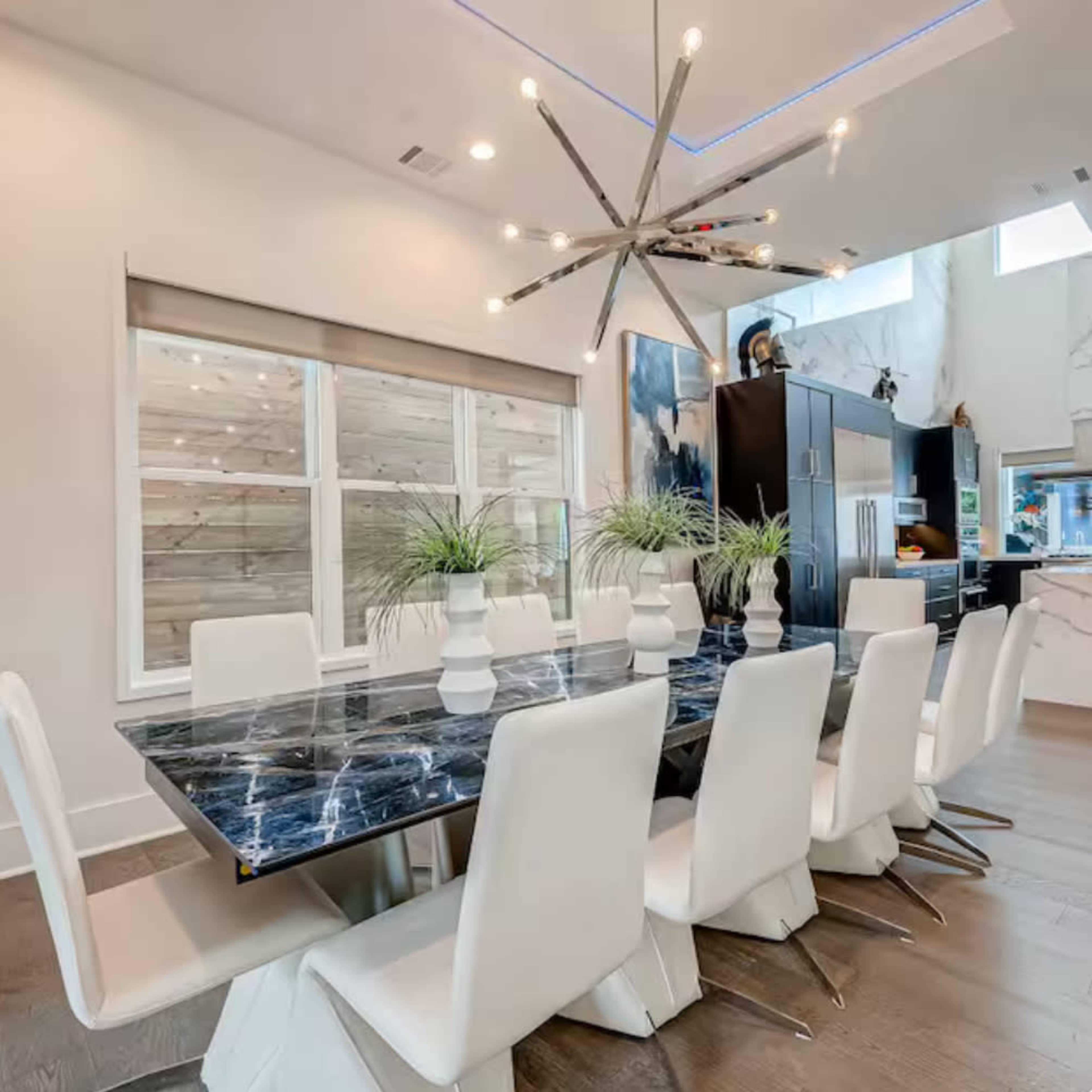 Leonidas homes  Image in Hyde Park, Houston, TX