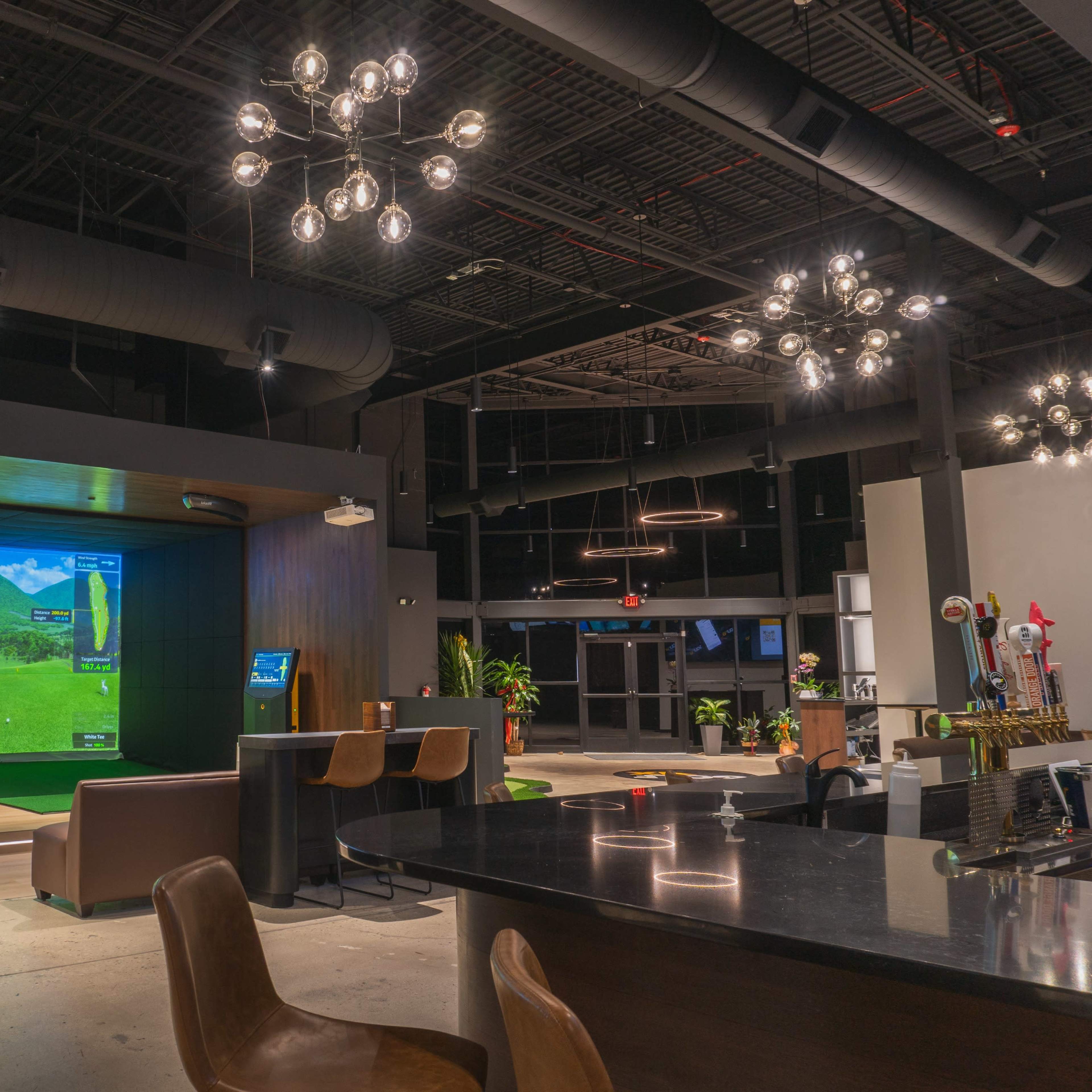 Spacious Golf Lounge with Cutting-Edge Simulators Image in Wheeling Township, Arlington Heights, IL