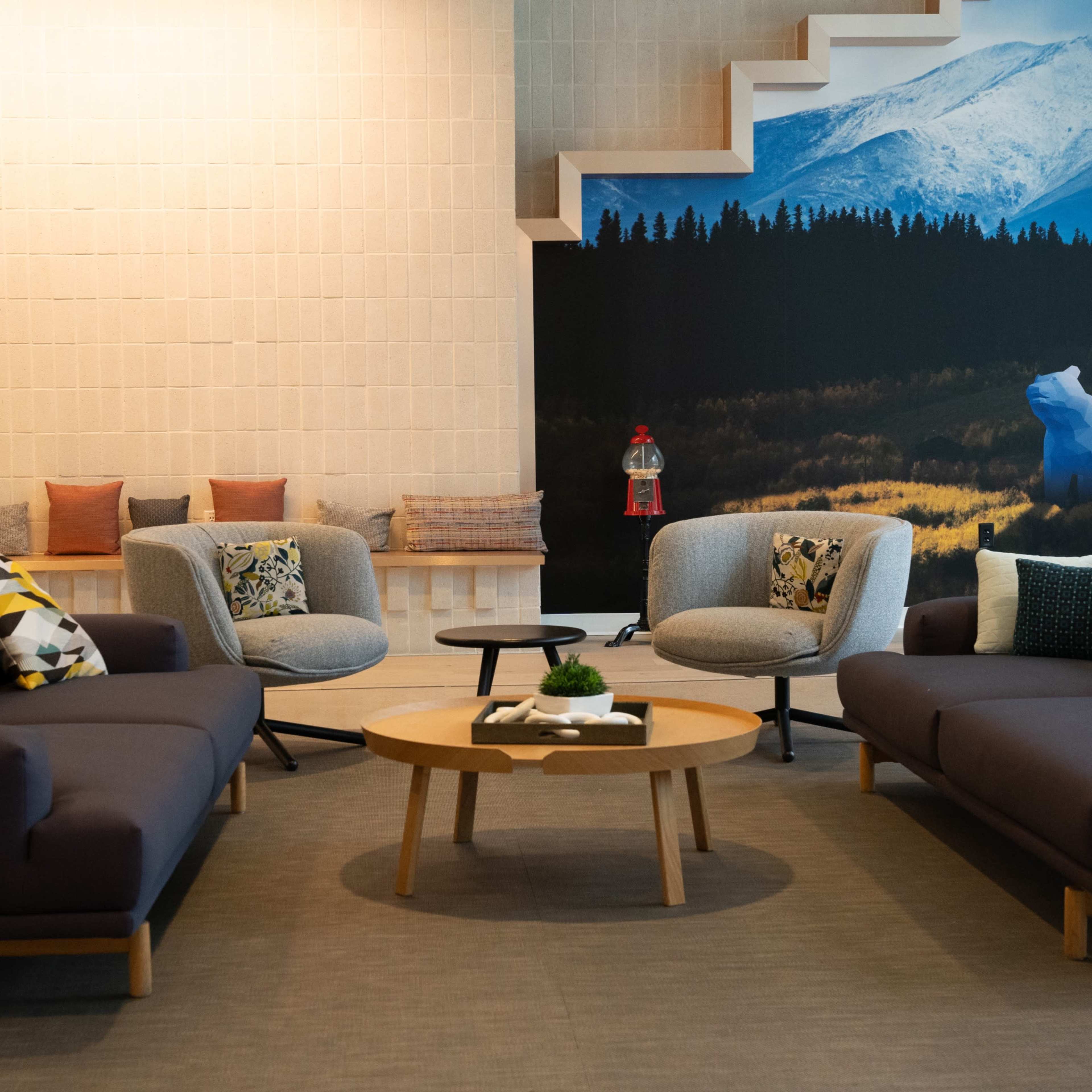 Downtown Corporate Event Space feat. Coffee Cafe, Wine Bar, and Local Beer Image in Central, Denver, CO