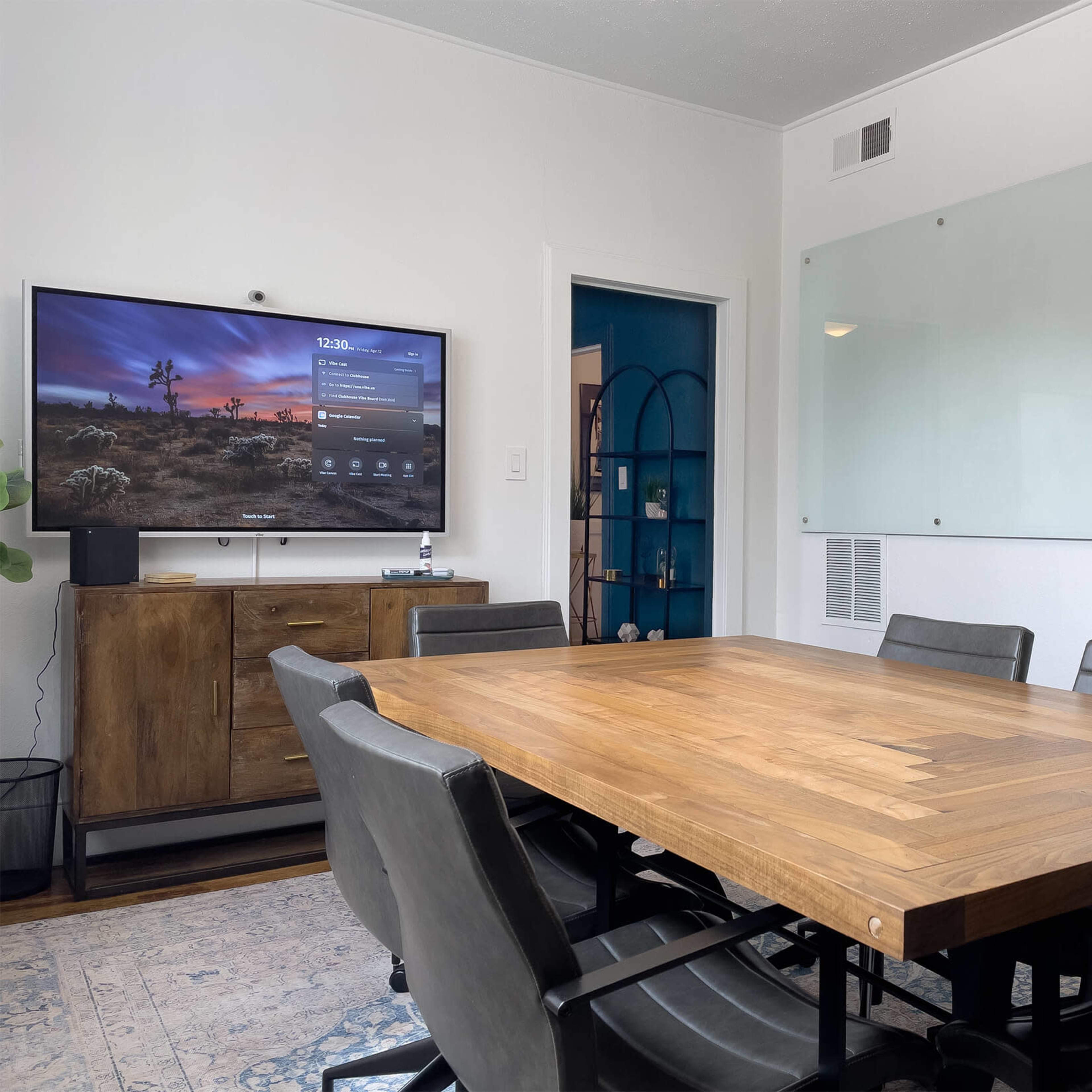 Stylish meeting and entertaining venue with touchscreen videoconferencing in the heart of historic Folsom. Image in Folsom, Folsom, CA