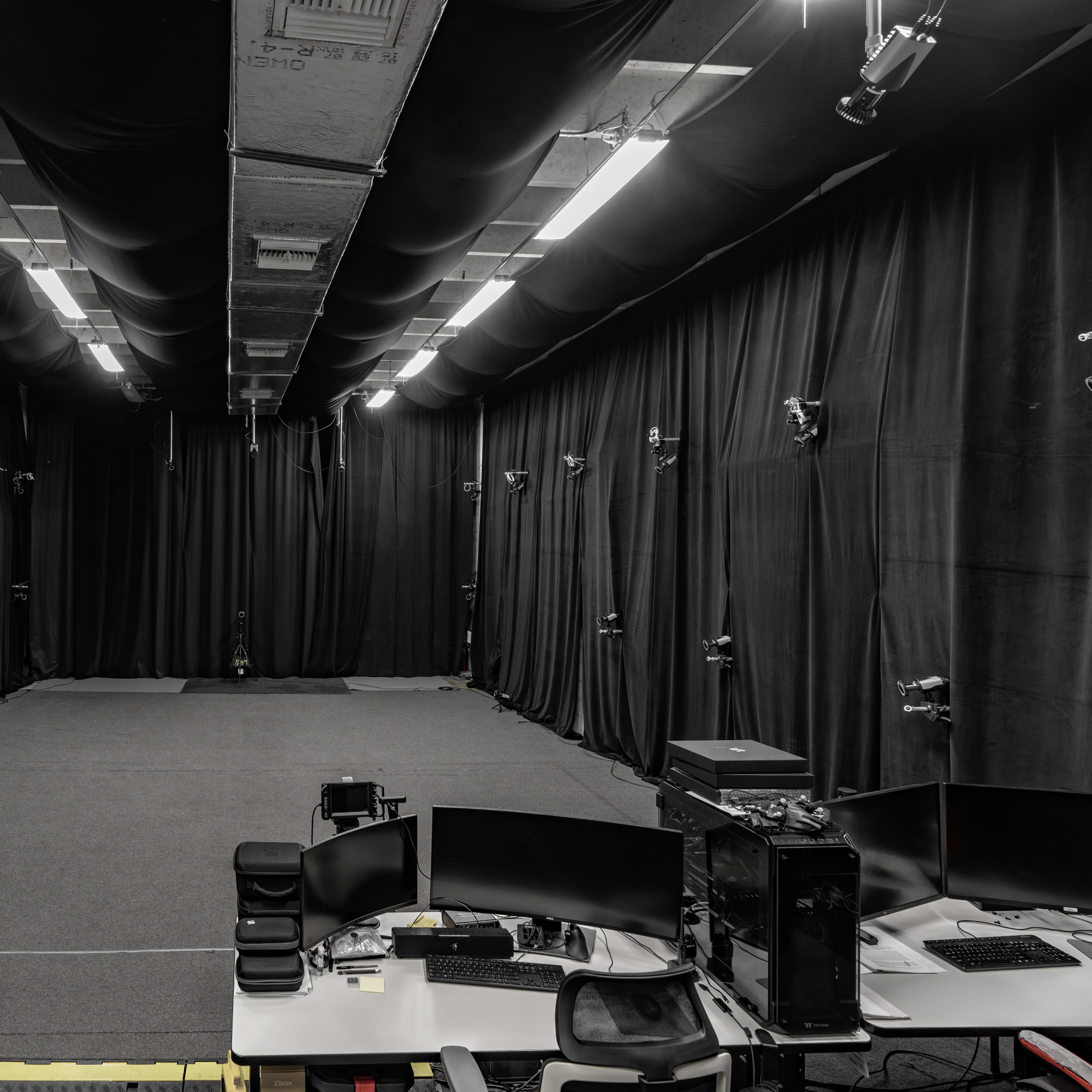 Turnkey Soundstage in Miami | Influencer and Content/TV Studio | Green Screen or Paper Background included Image in Miami, Miami, FL