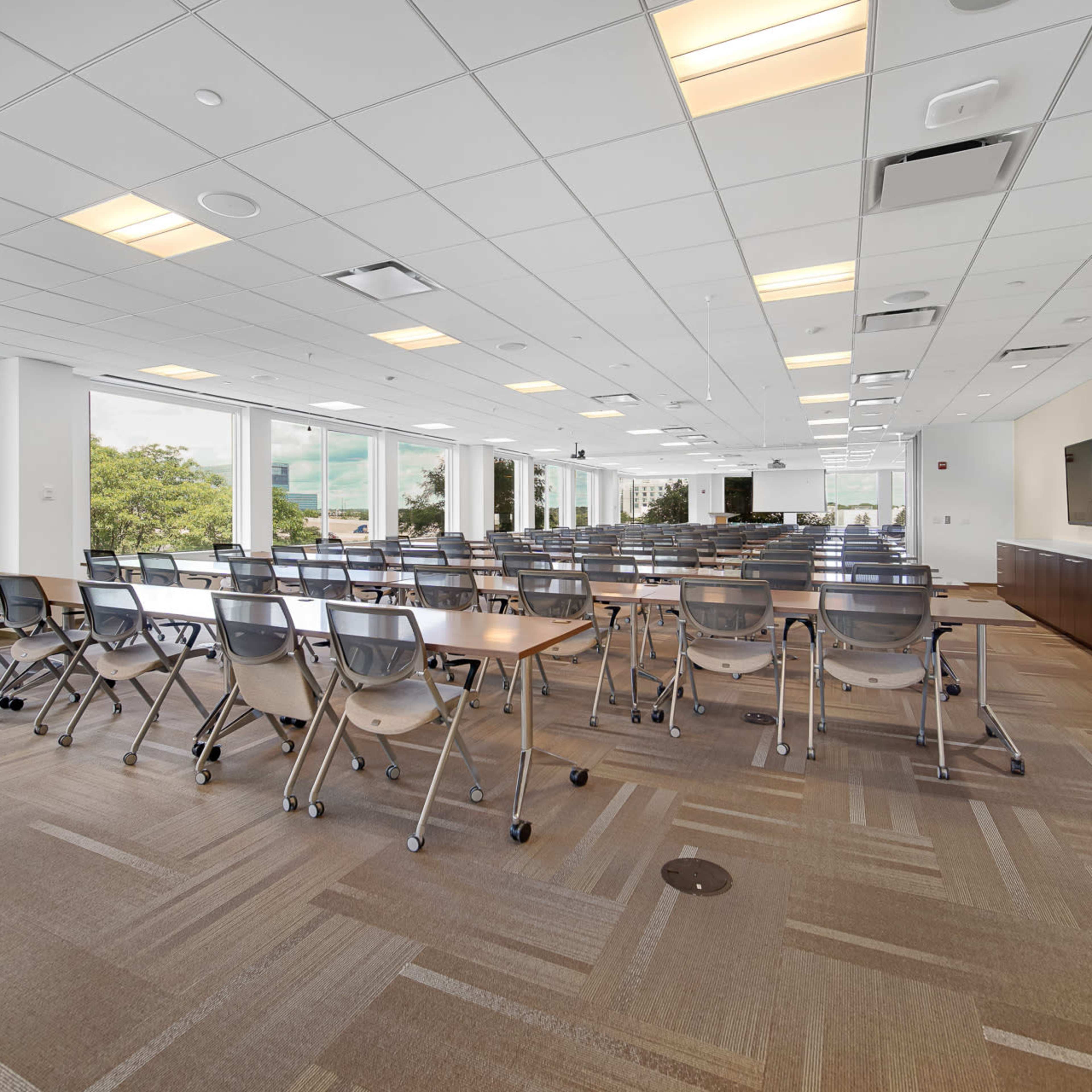 Corporate Events and Training Center Image in Schaumburg Township, Schaumburg, IL