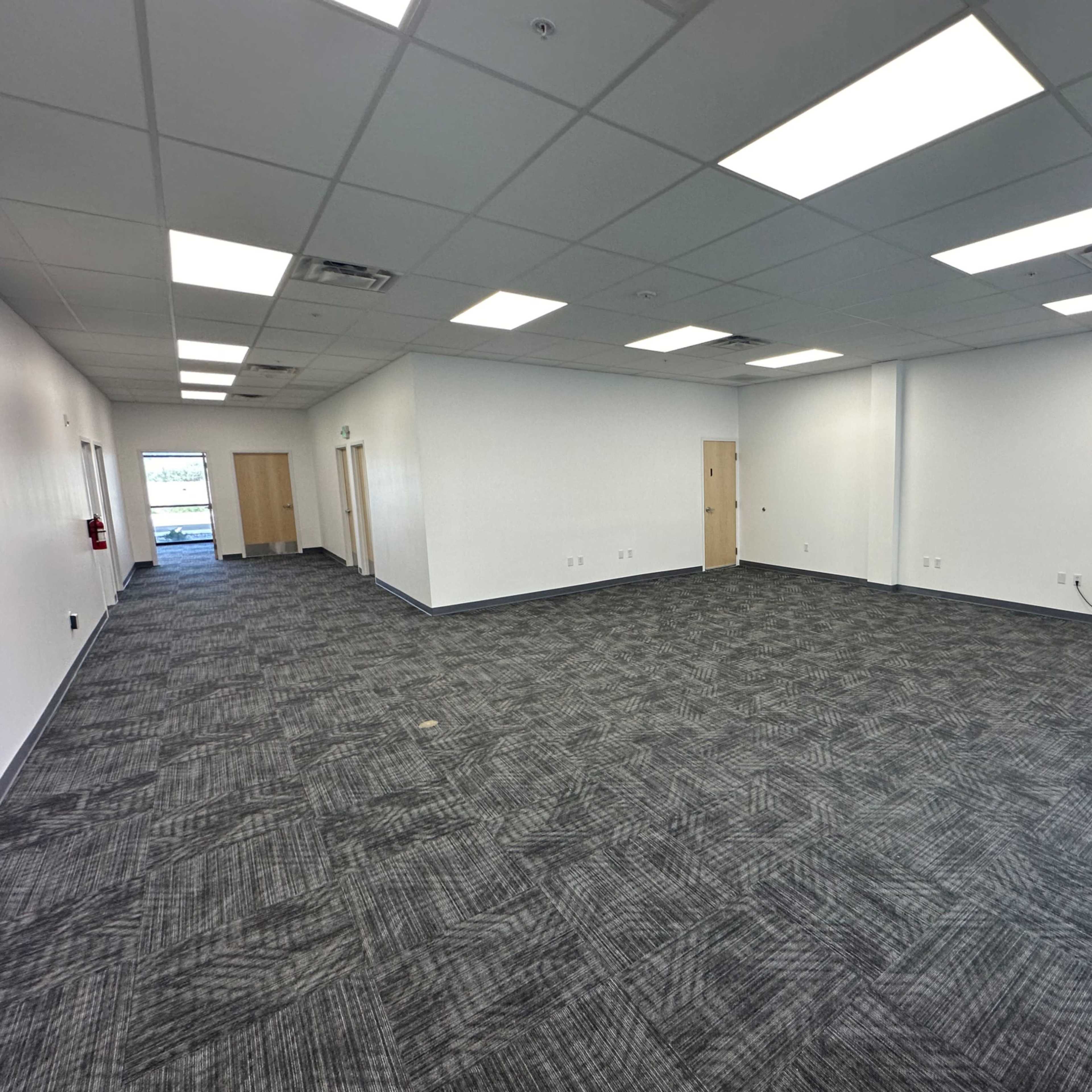 Convenient Office Space with Large Kitchen Area Image in , Saratoga Springs, UT