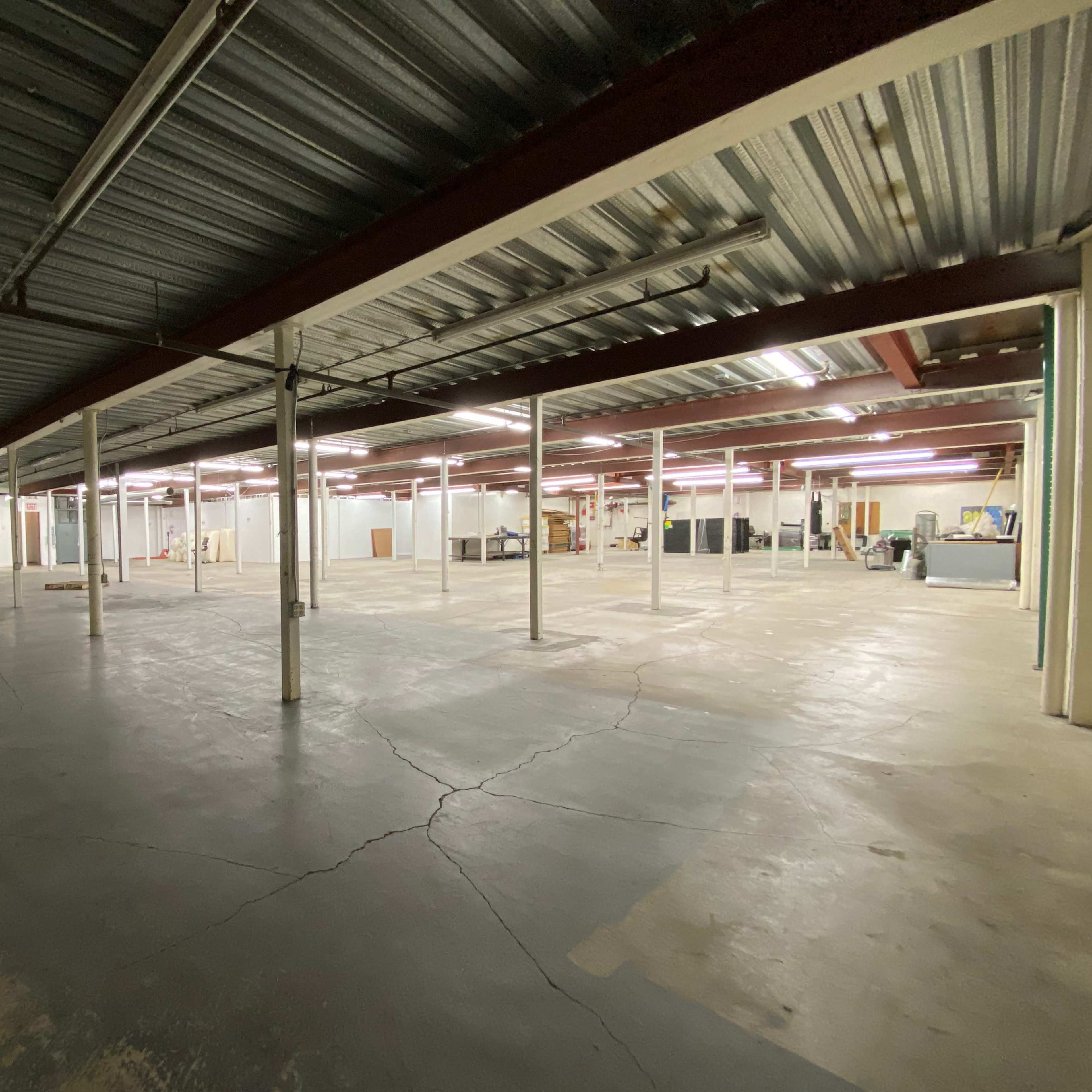 Blank Canvas Warehouse Space Available Image in South Los Angeles, Los Angeles, CA