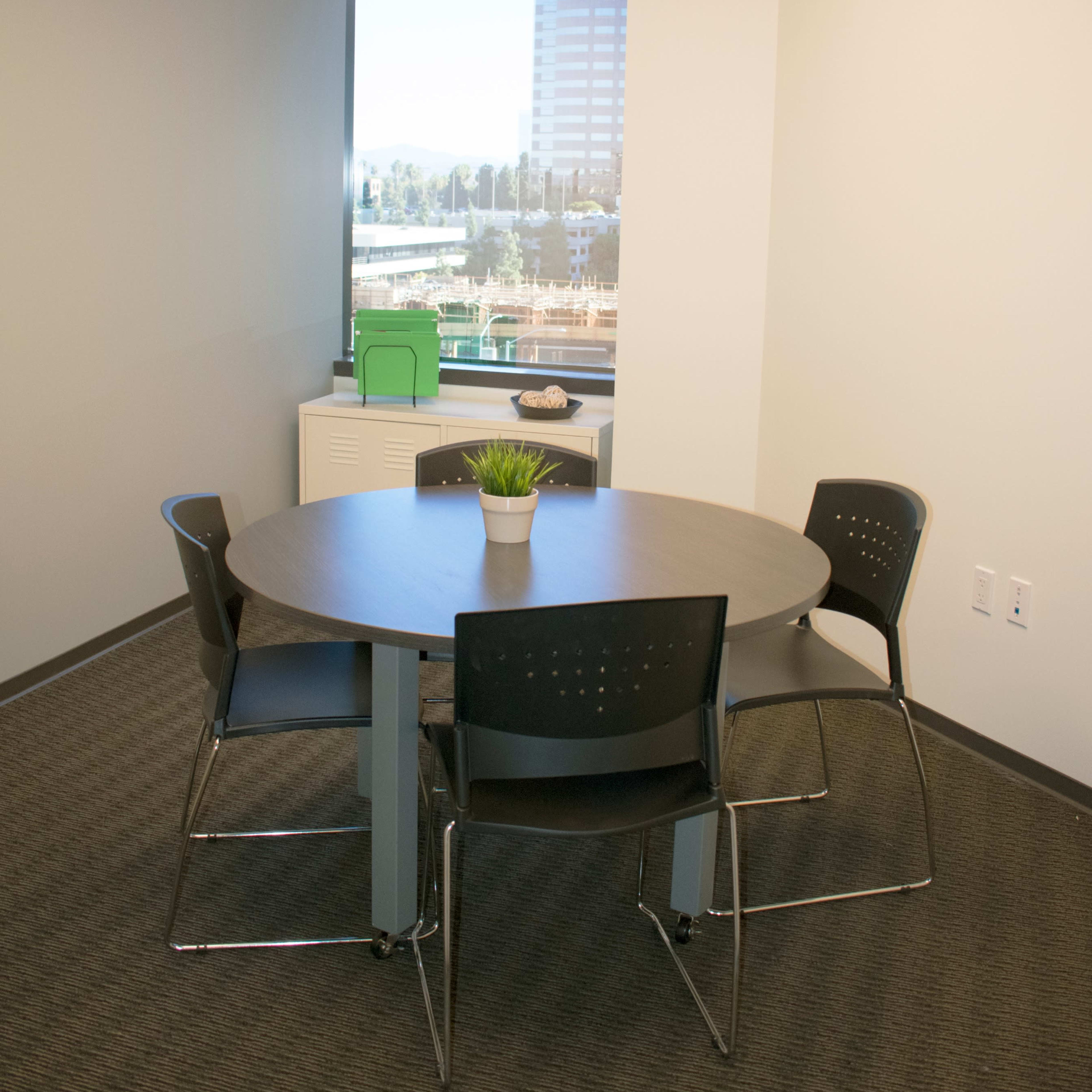 Professional, Fully Equipped Day Office in La Jolla Image in University City, San Diego, CA