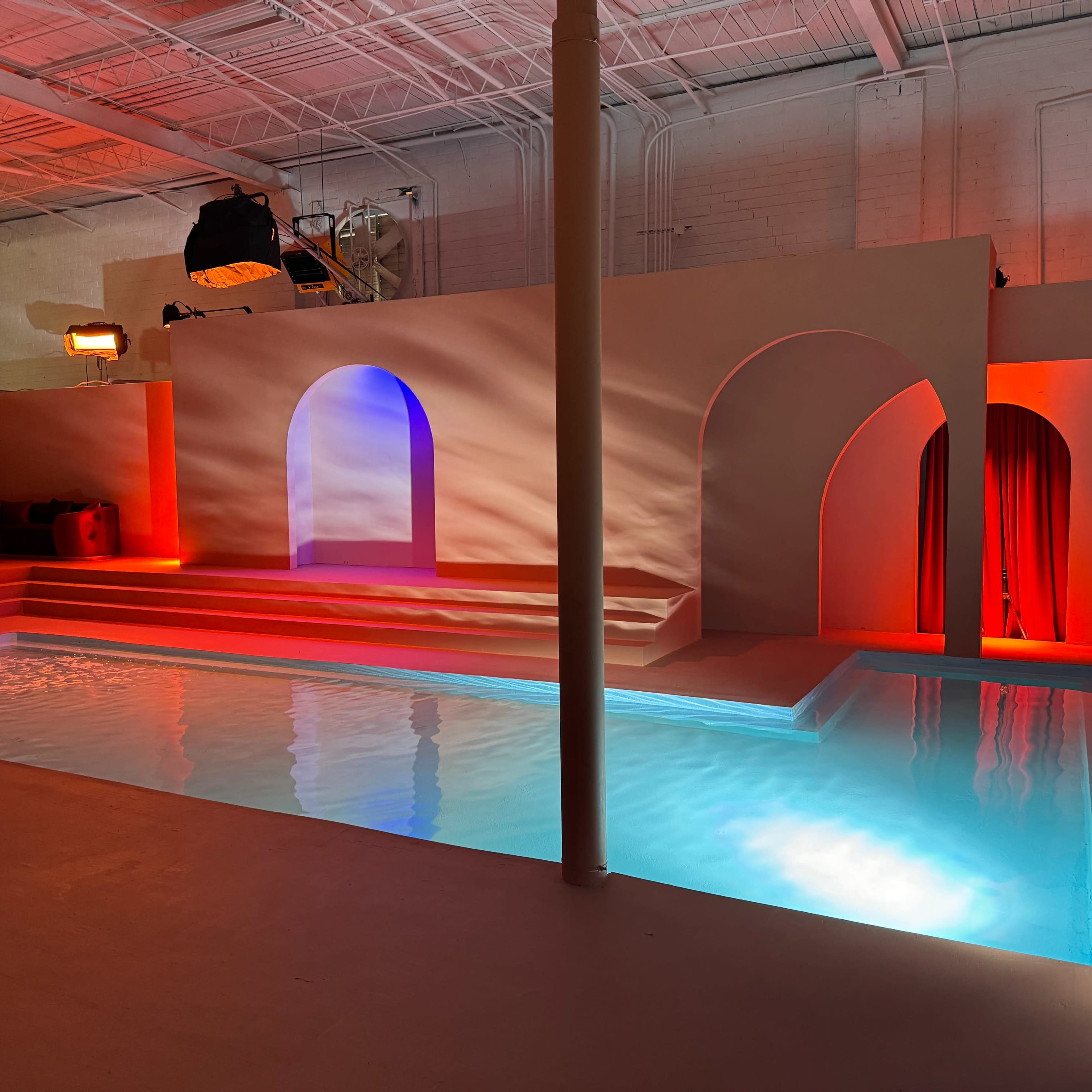 3000 sq. ft. Minimalistic Production Set with Pool/Water Image in Jefferson Park, Atlanta, GA
