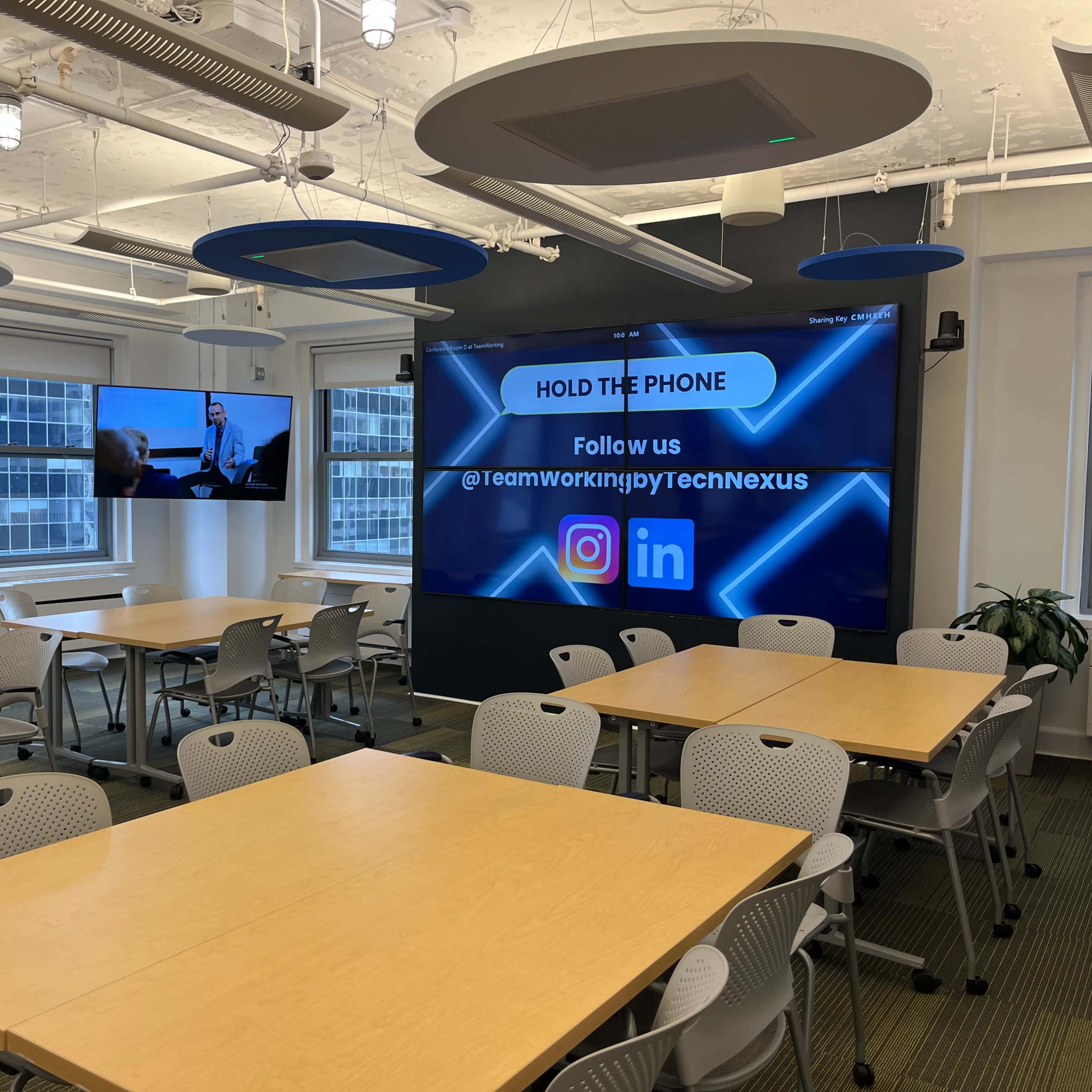 Hybrid Team Space - Modular, Bright, Collaborative in the Heart of the Loop for group offsite meetings - Great City Views! Conference Room D Image in Chicago Loop, Chicago, IL