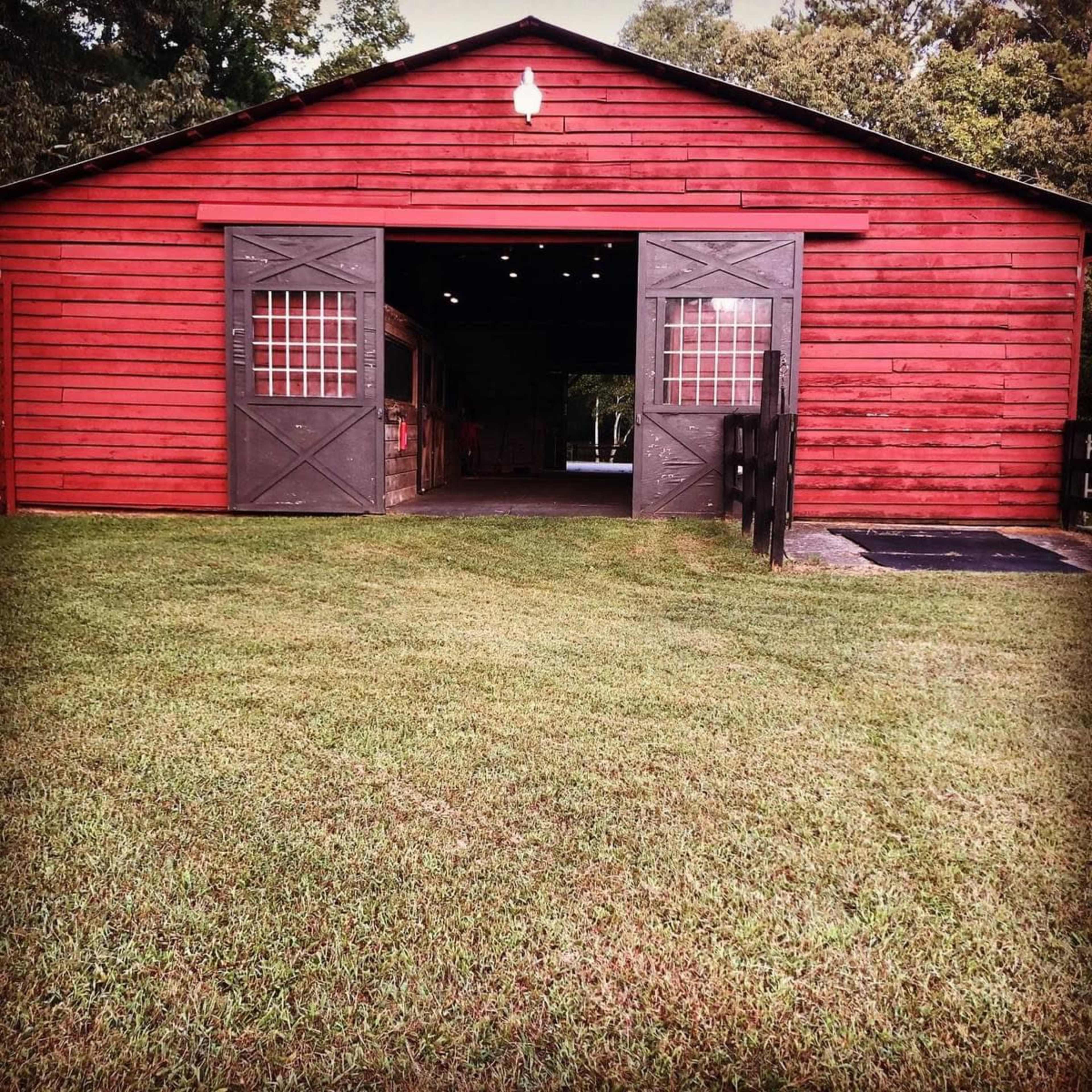 Cool Horse Barn with Bar for photo or video shoot Image in , Woodstock, GA