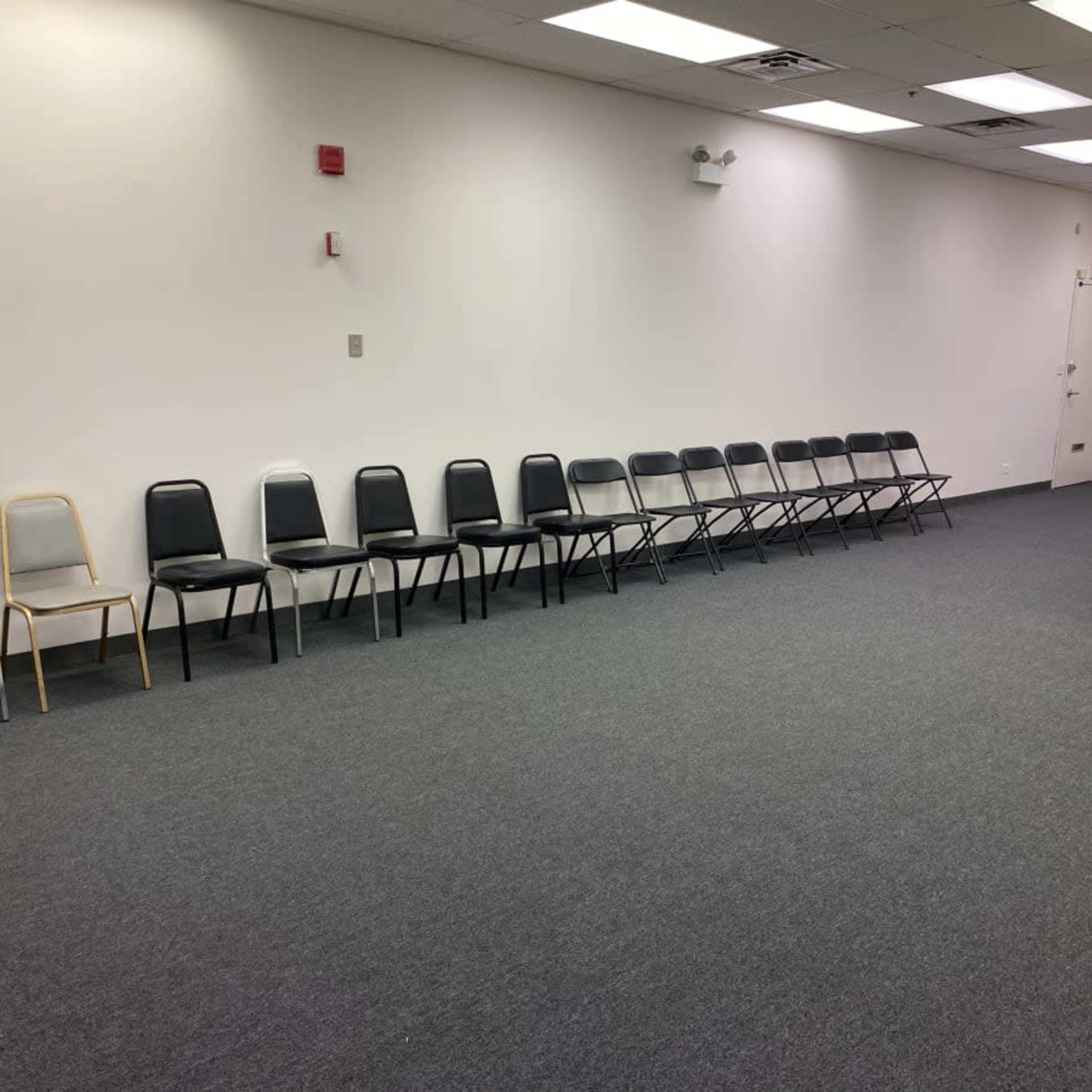 CTA Convenient Rehearsal/Workshop space in West Lakeview Image in Lake View, Chicago, IL