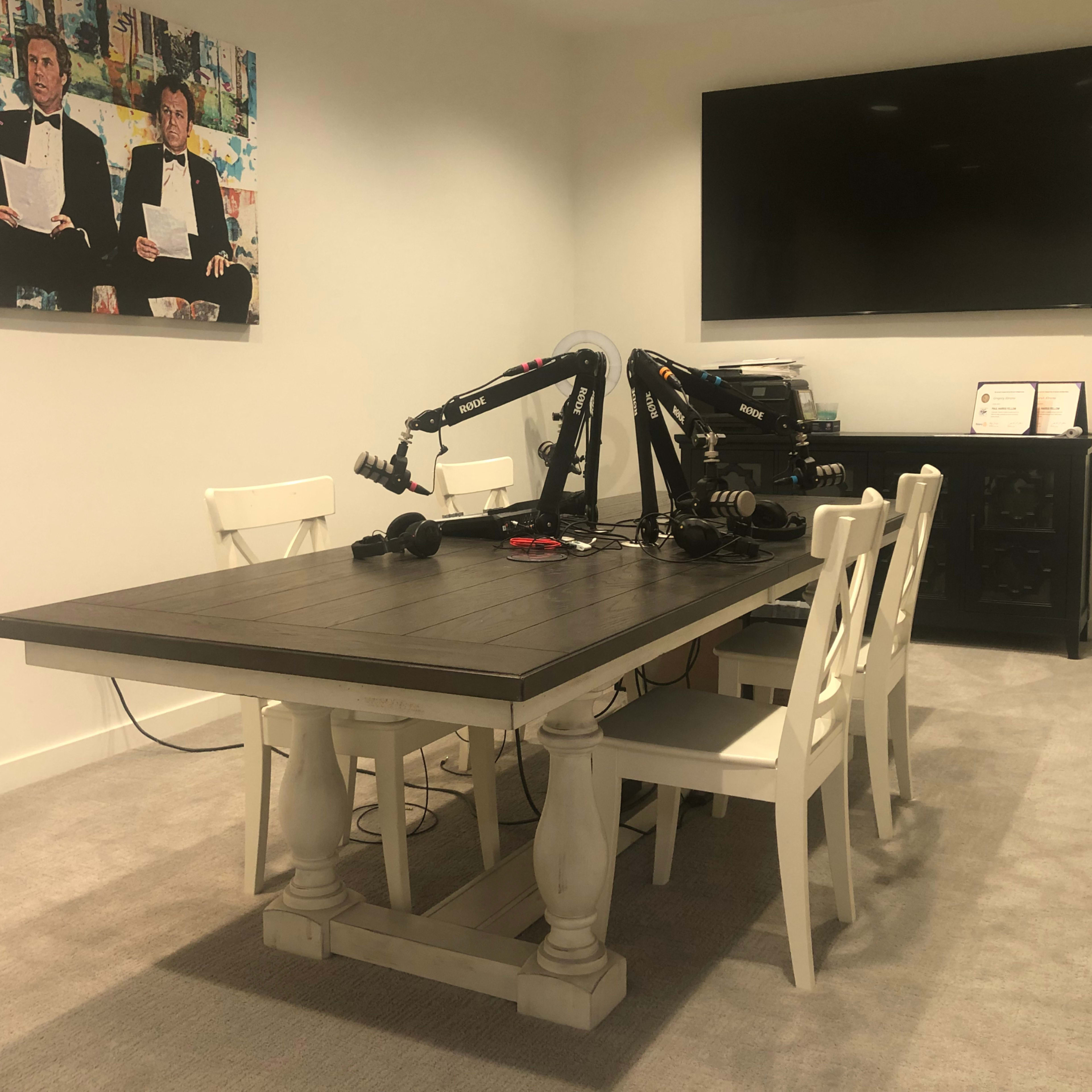 Bright and Clean Recording Studio Image in Ventura, Ventura, CA