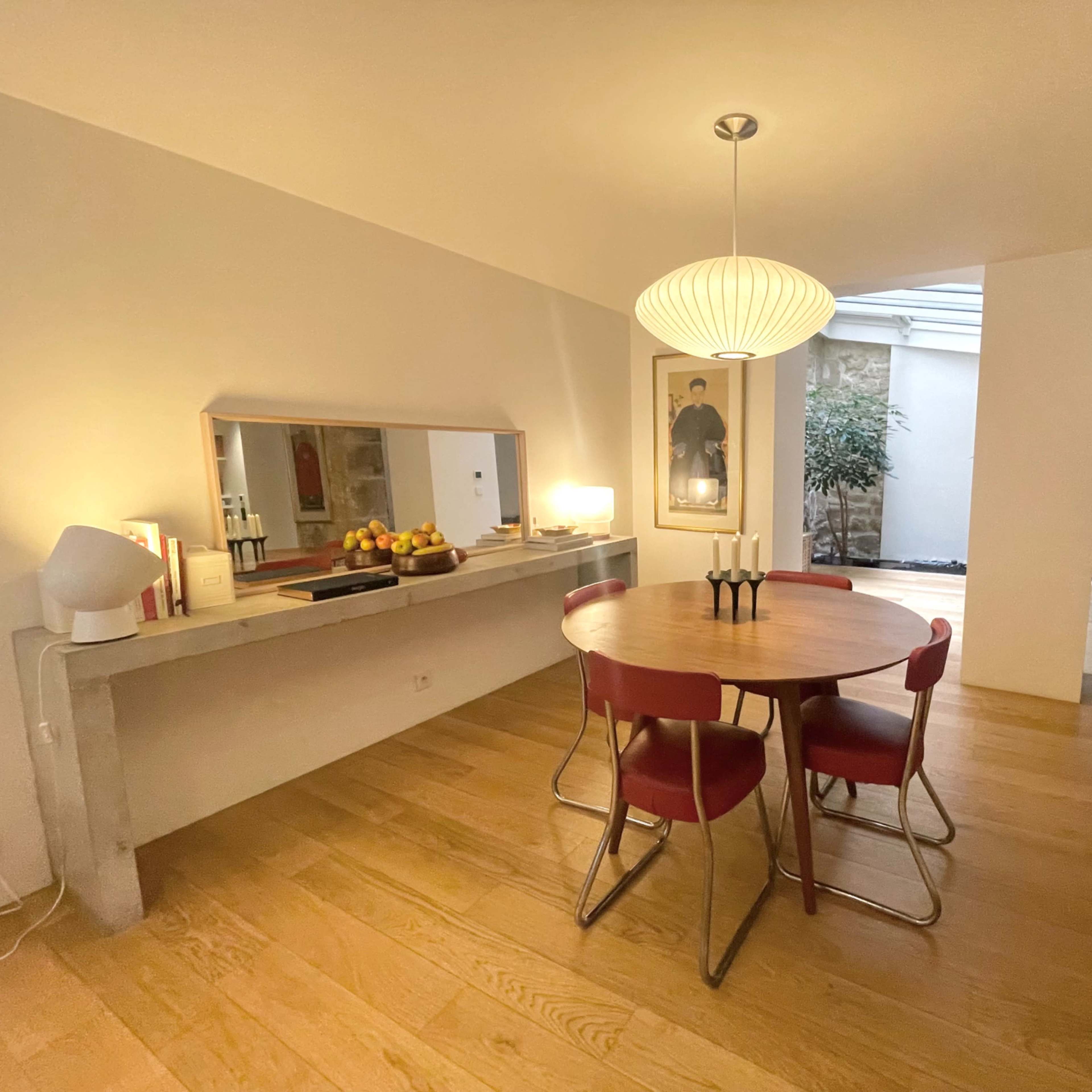 Large Versatile Studio-Style Apartment for Video Productions in the center of Paris Image dans Sentier, Paris, Île-de-France