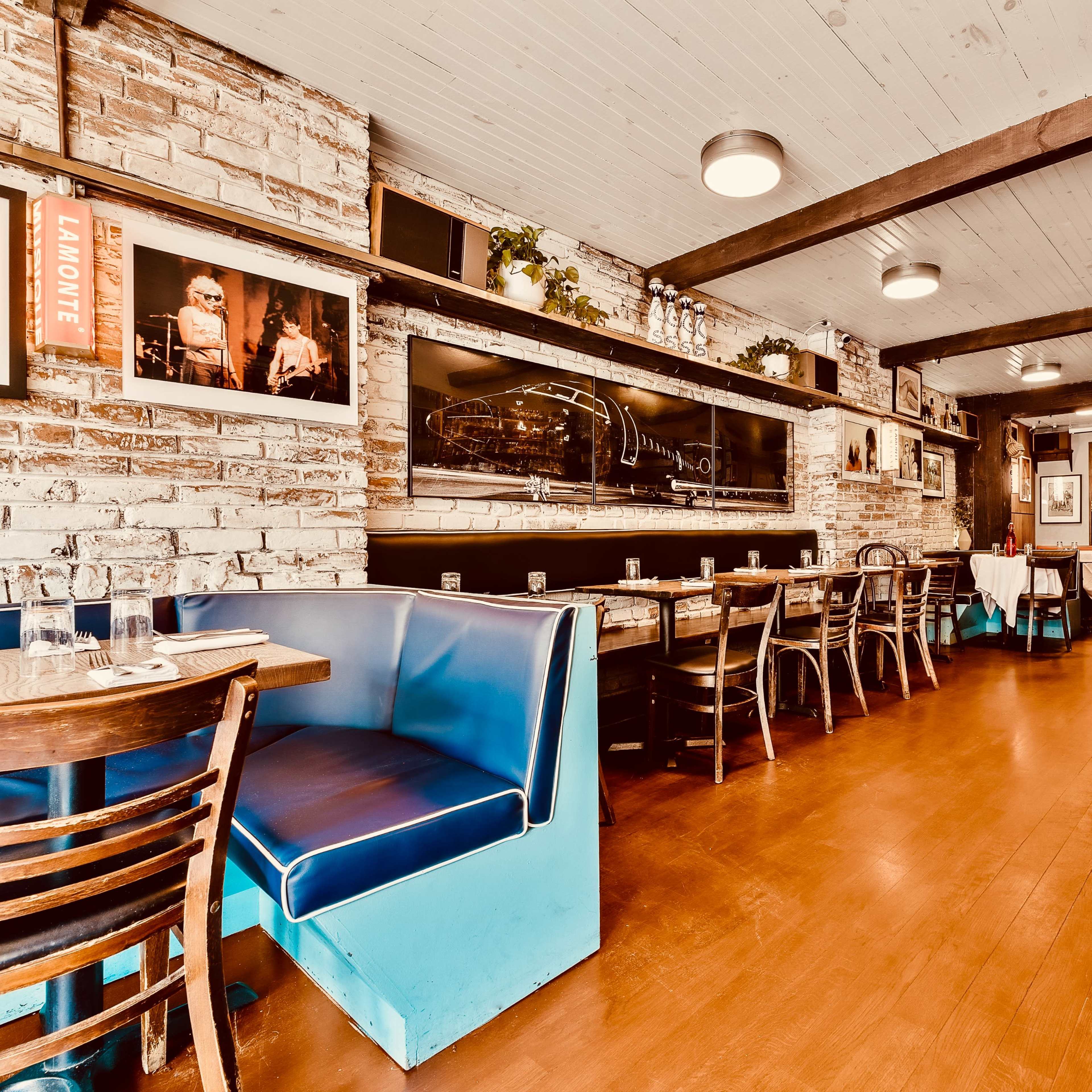 Elegant/European/Retro Restaurant Image in Williamsburg, Brooklyn, NY