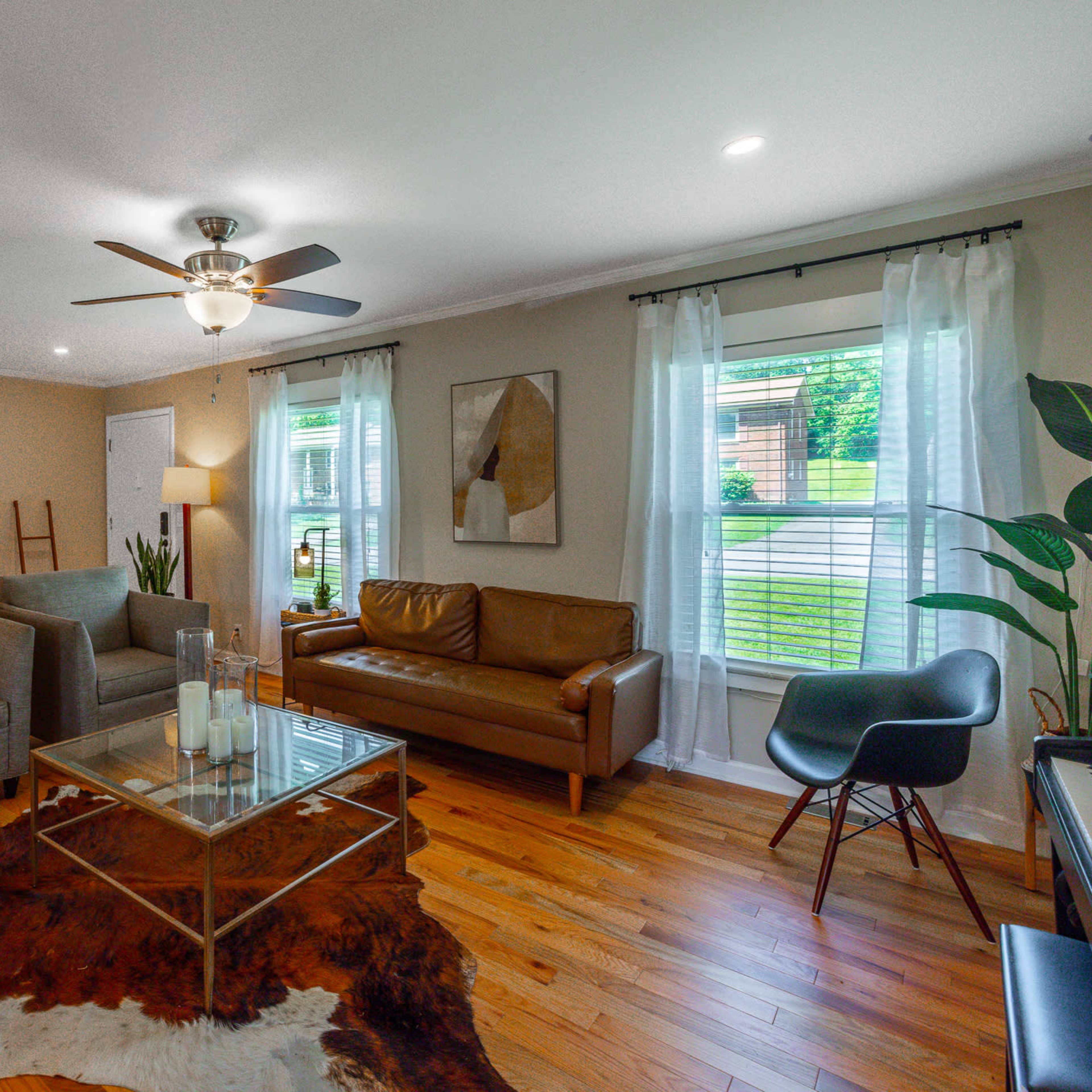 Boho-Modern Nashville Ranch with Transformable Sunroom and Piano Space-A Film Ready Gem Image in McMurray, Nashville, TN