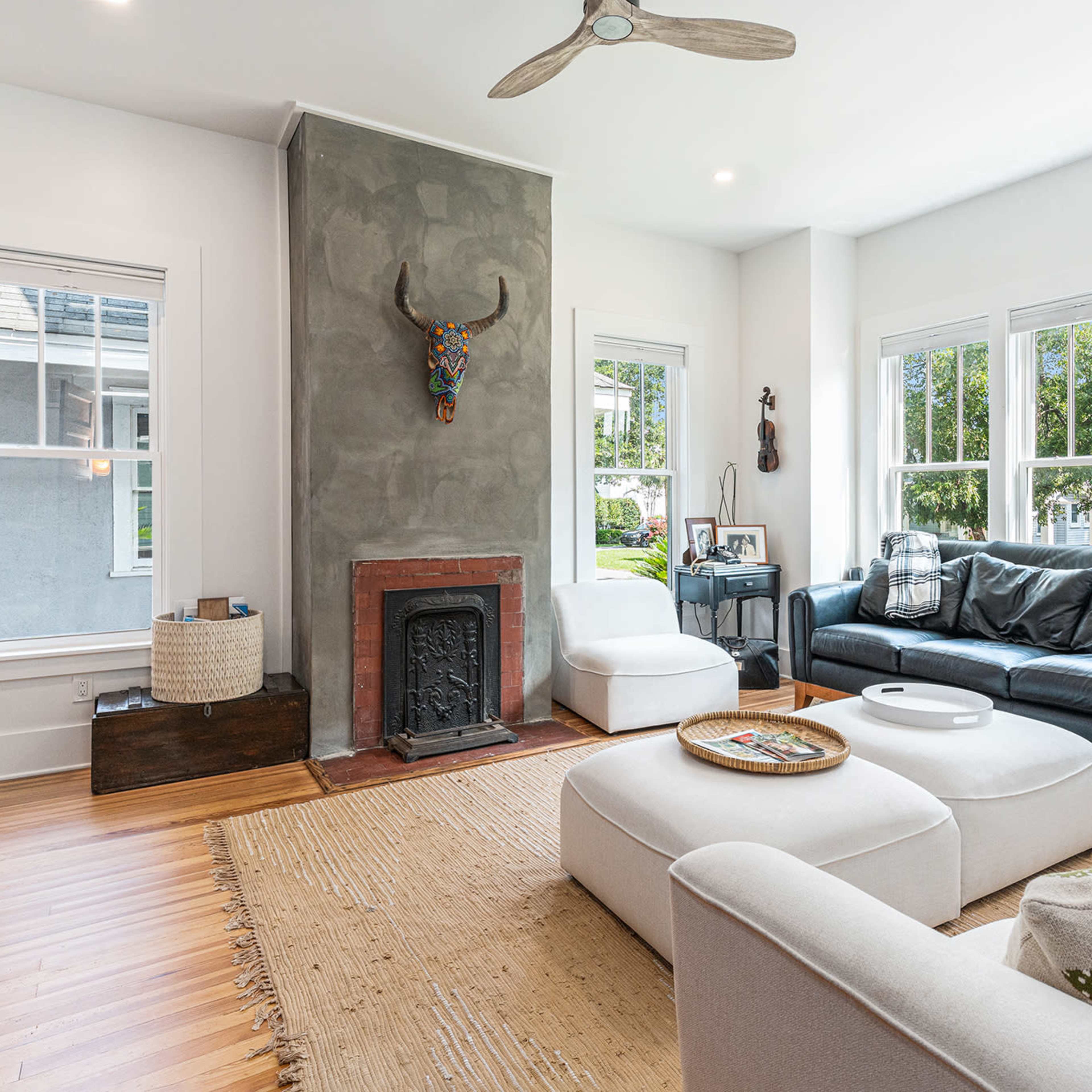 Funky 1920’s Home- Exposed Vintage Beams and Fireplaces Image in Park Circle, North Charleston, SC