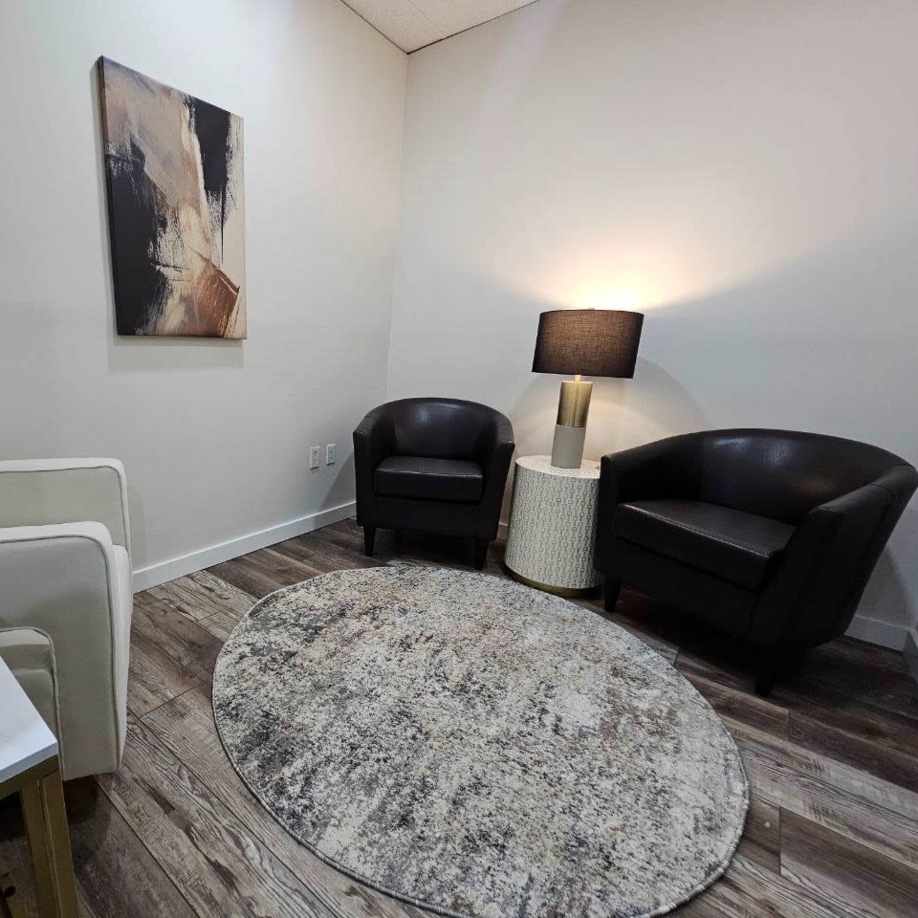 A Modern, Secure Space for Meetings & Creative Gatherings Image in Laurel, Laurel, MD