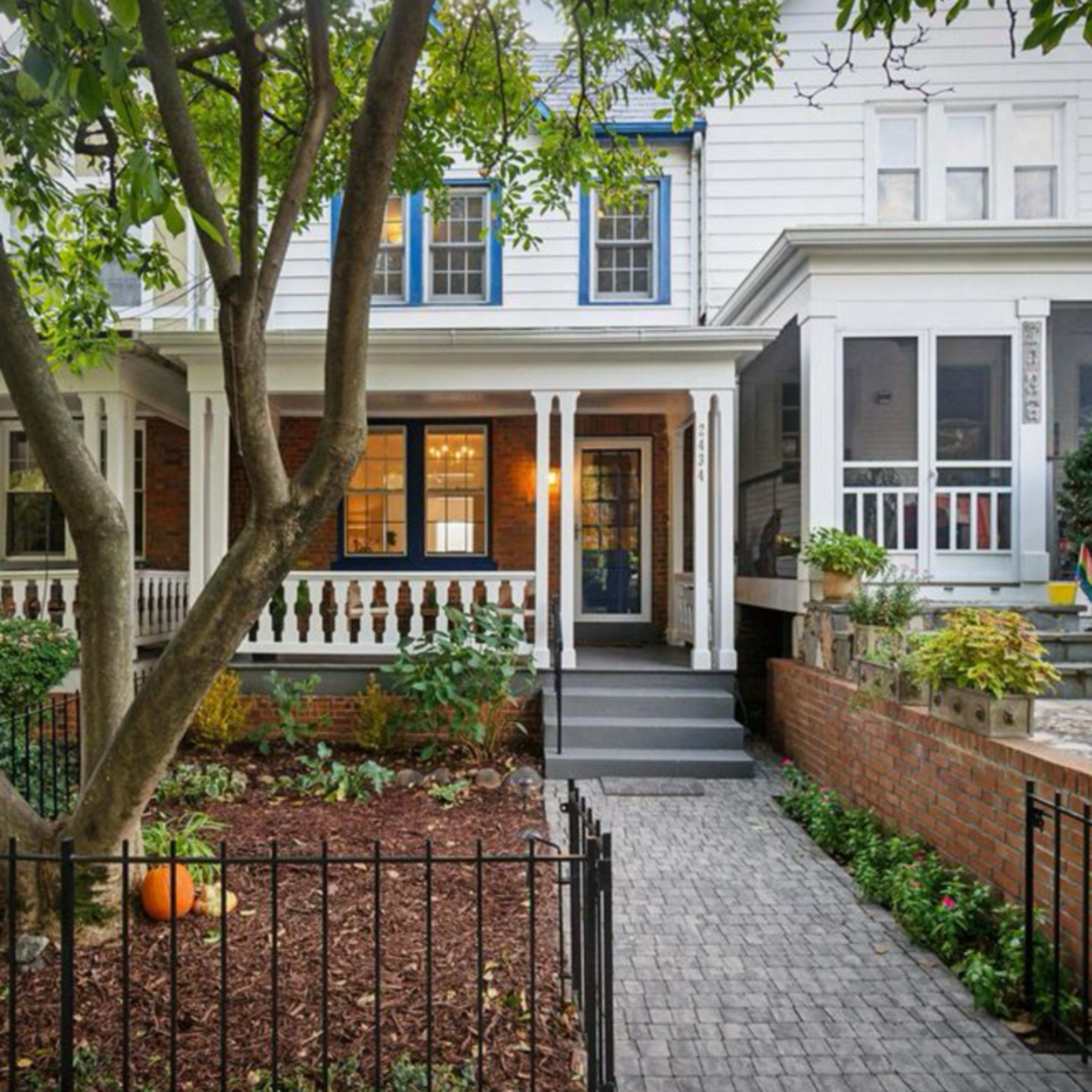 Stylish Recently Renovated Historic Townhouse in Upper Georgetown Image in Northwest Washington, Washington, DC