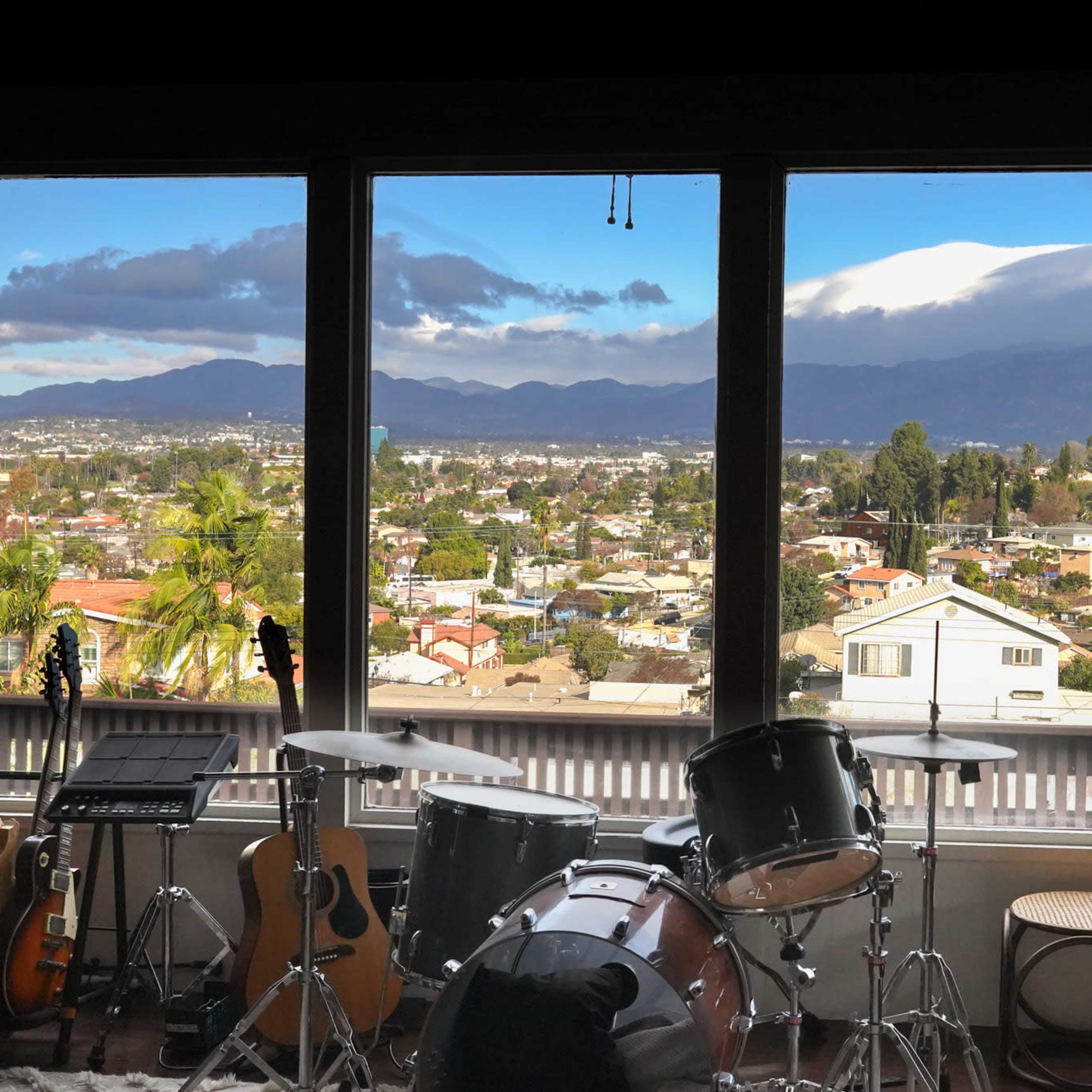 Eclectic Music Recording Studio with Gorgeous Mountain Views with Vibey Bar & Dining Room Image in Monterey Park, Monterey Park, CA