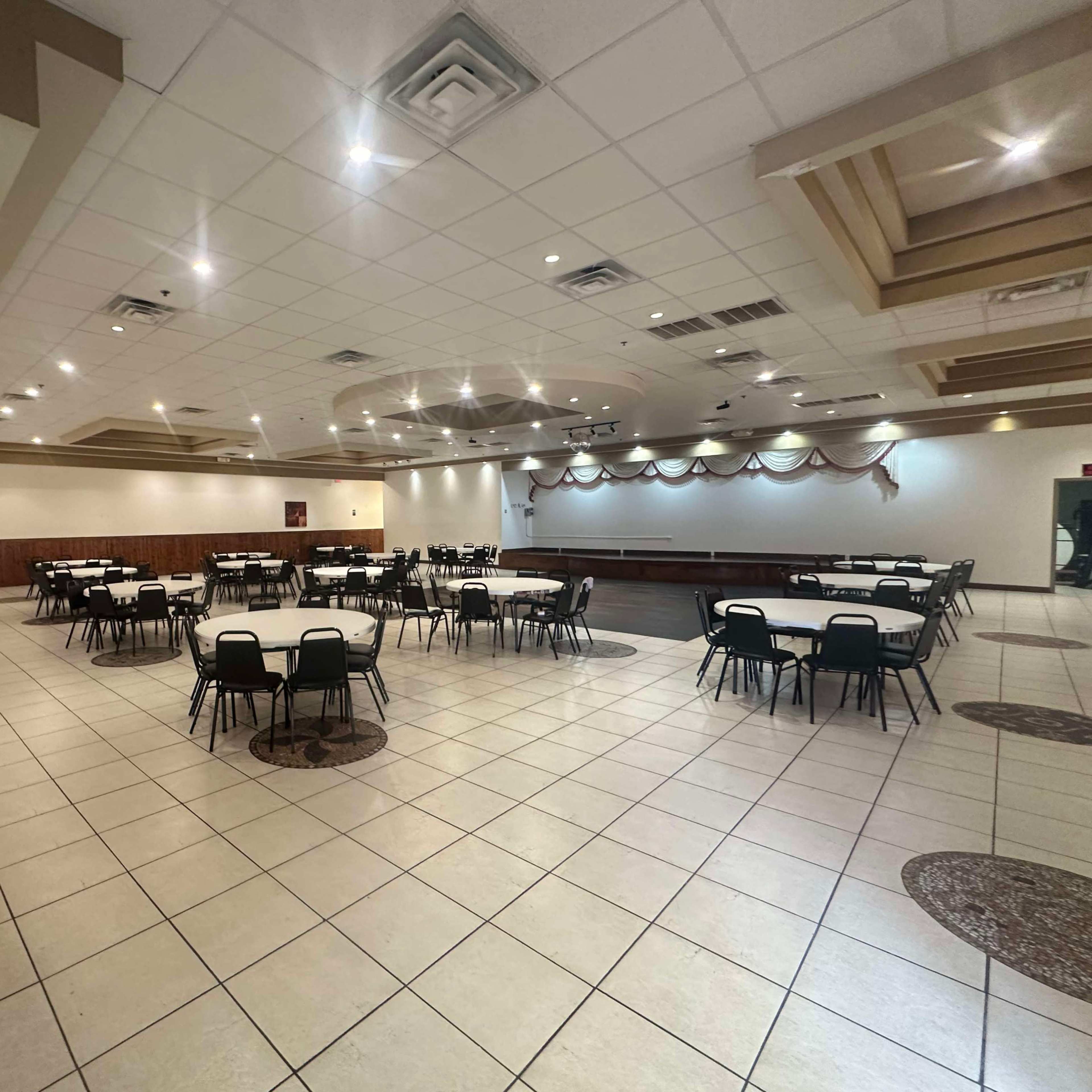 South Houston, spacious banquet hall, Image in South Acres / Crestmont Park, Houston, TX