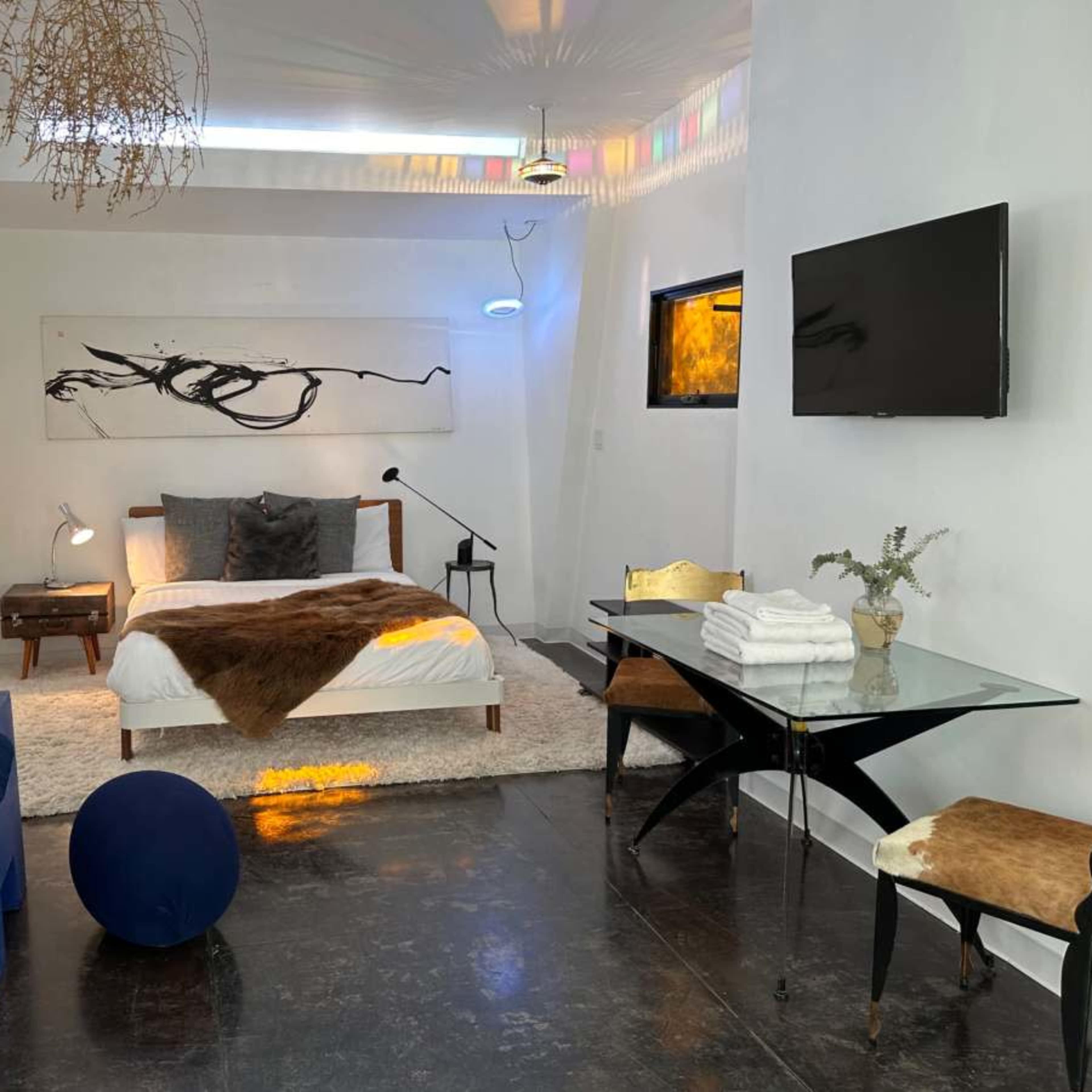 Scottsdale artist studio and exterior bespoke spaces Image in Central Scottsdale, Scottsdale, AZ