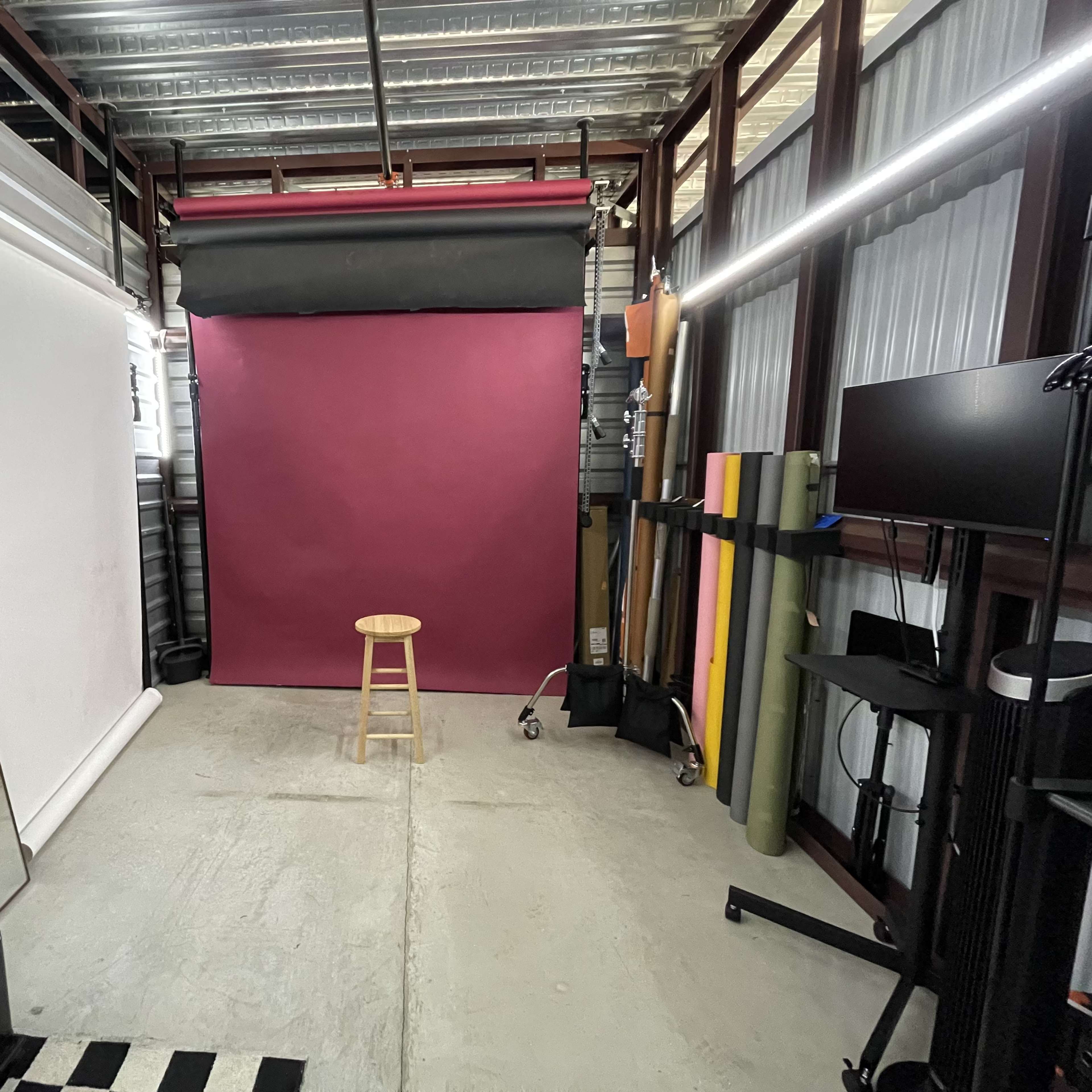 Photography & Content Studio Space - Indoor Storage Unit Image in Fairburn, Fairburn, GA