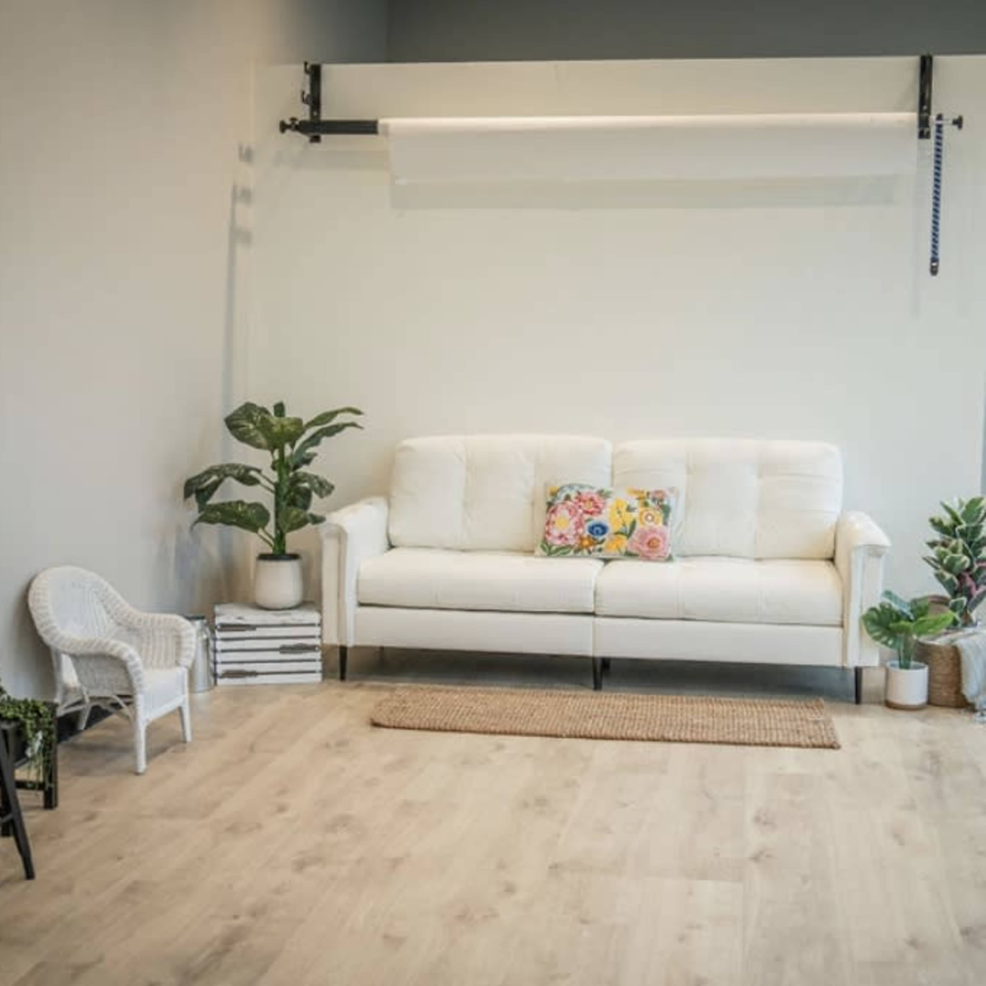 Puyallup studio with natural light Image in Puyallup, Puyallup, WA