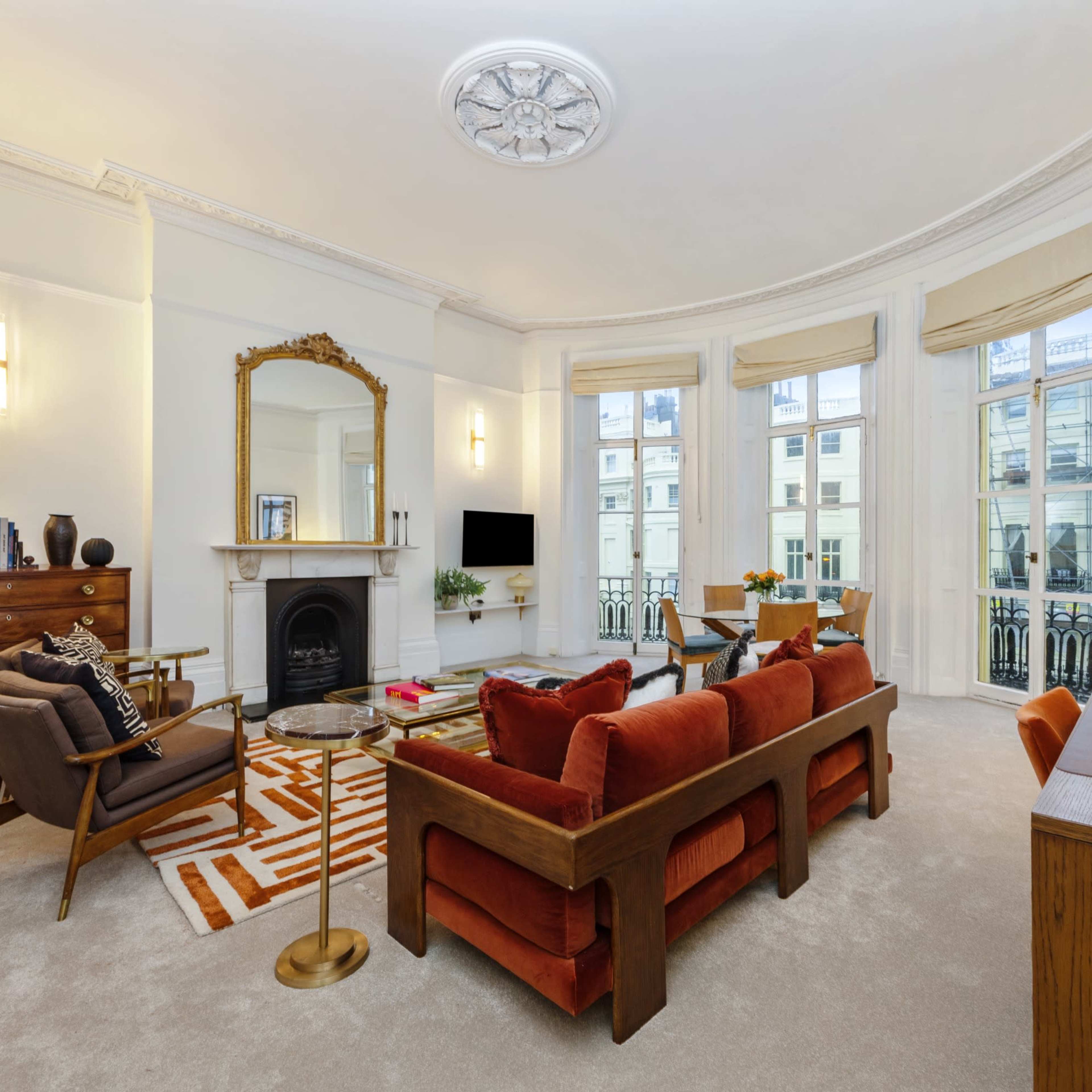 Sea View Historic One Bed Brighton Apartment Image in Hove, Hove, England